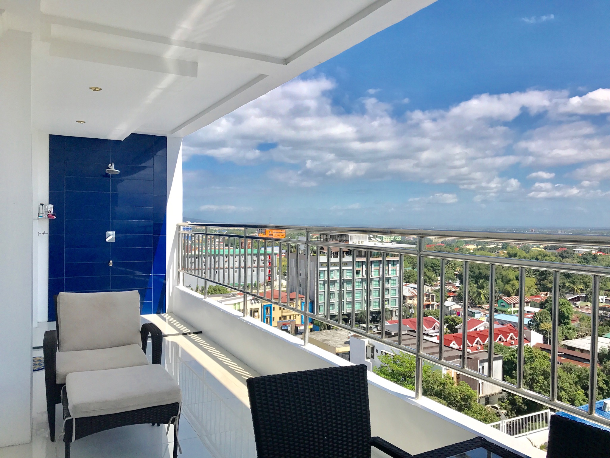 Best Kandi Tower 2 👍with 1 Big Bedroom🌞 Condominiums for Rent in