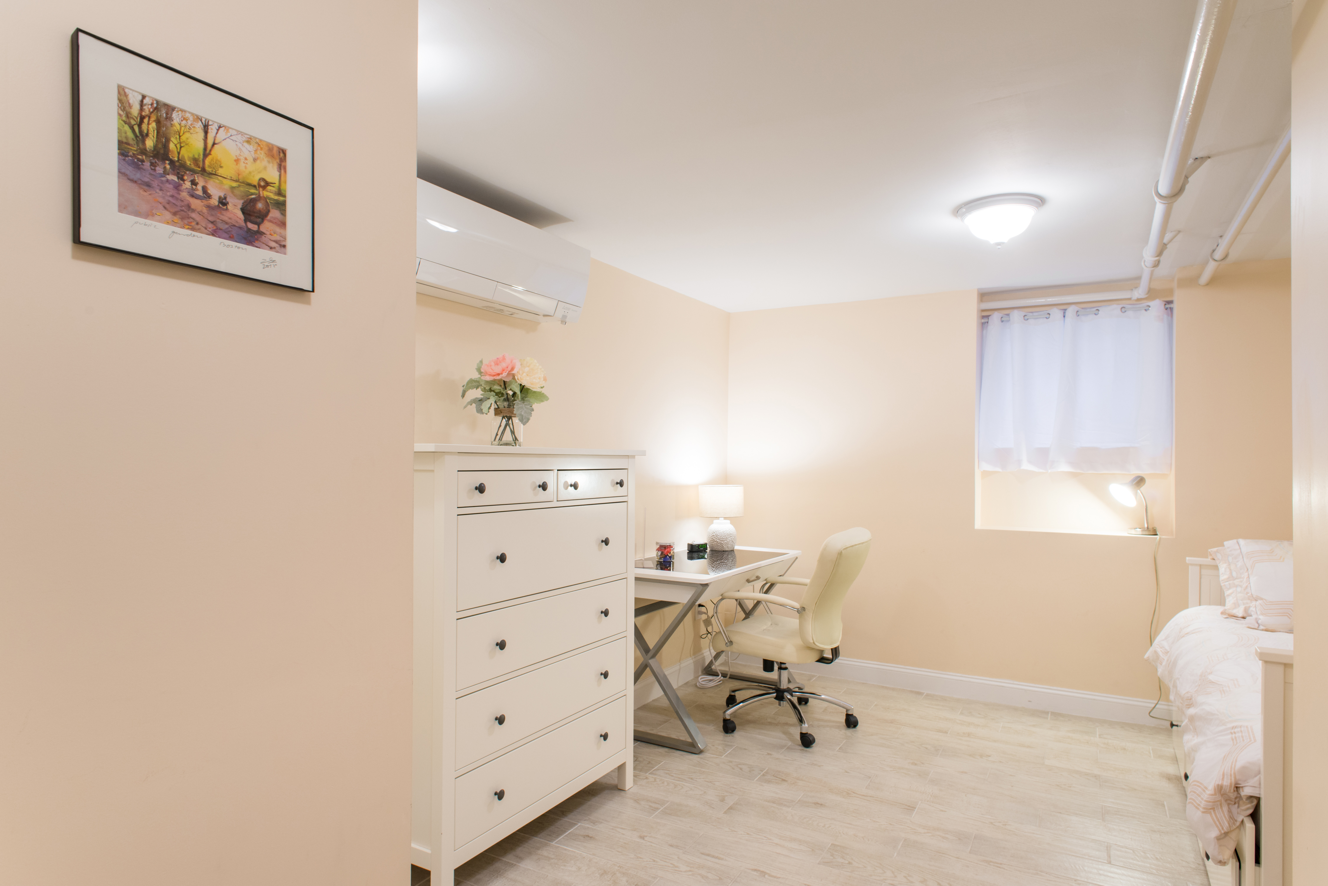 Washer+Dryer+Parking!*Private suite*Cul de sac*