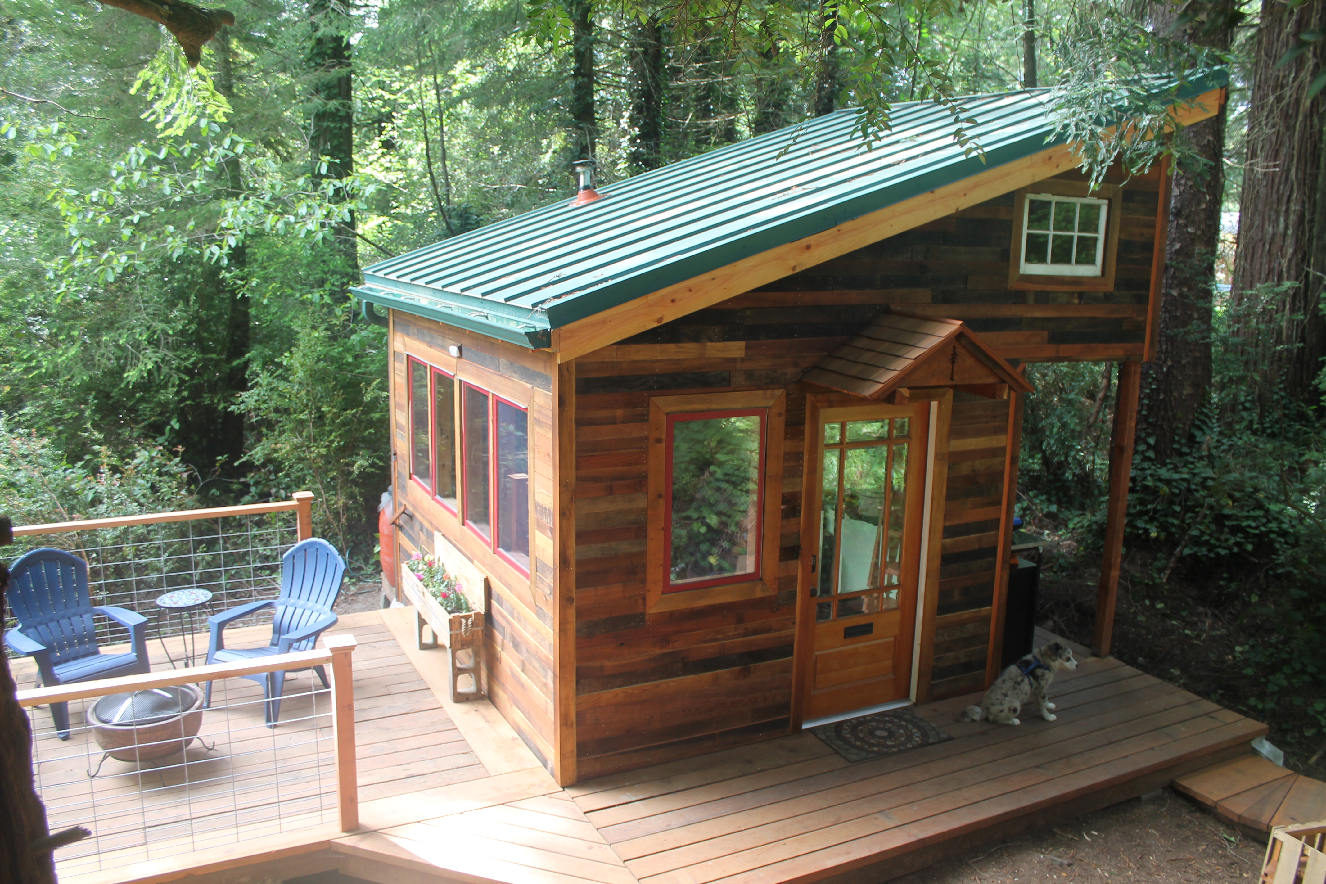 The Tiny House in the Redwoods Tiny houses for Rent in Crescent City