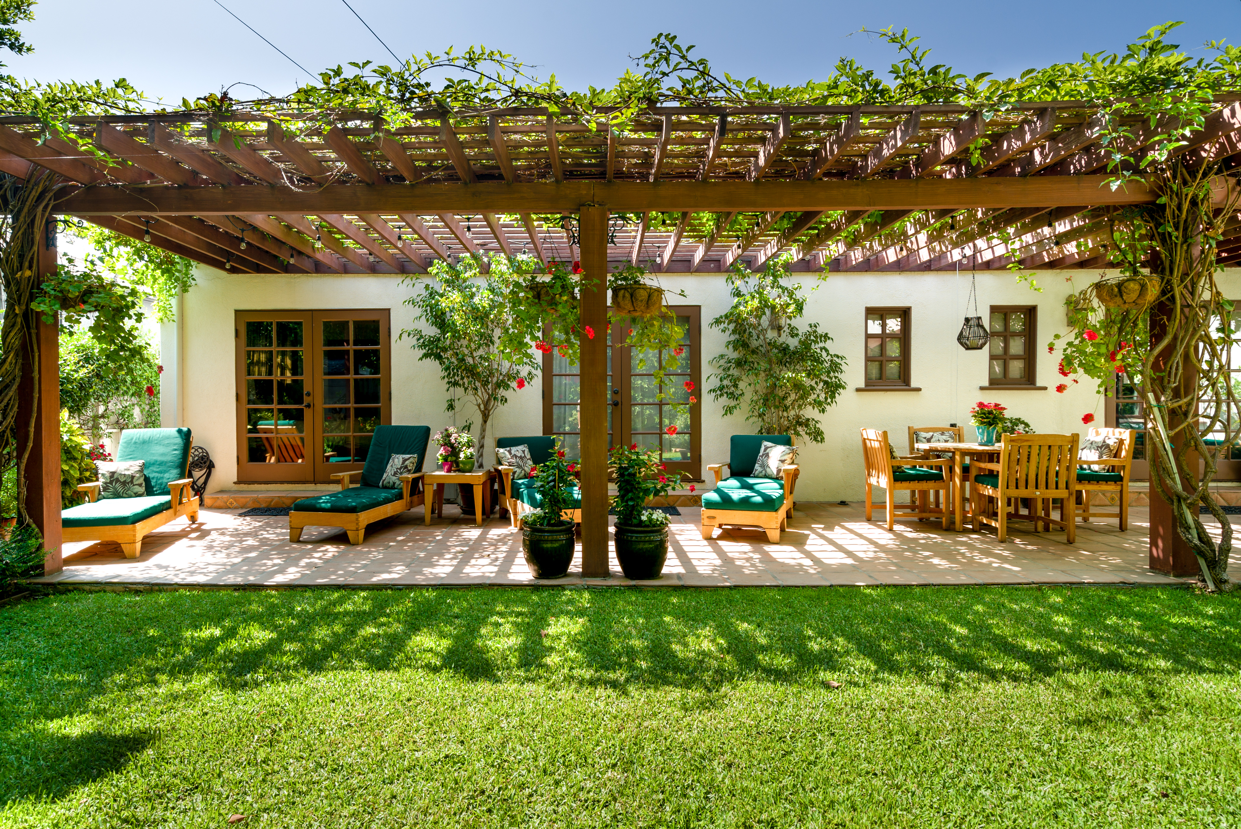Casa Carmona, a Mid-City Garden Oasis near Museums