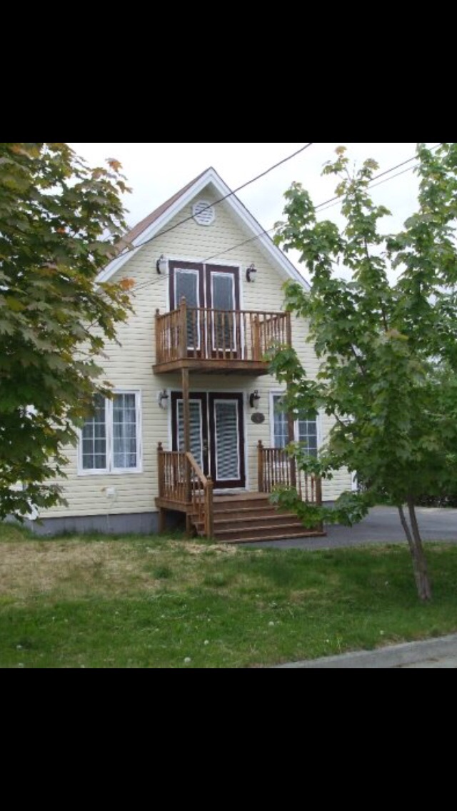 Klondyke Cottage Houses for Rent in Bay Roberts , Newfoundland and