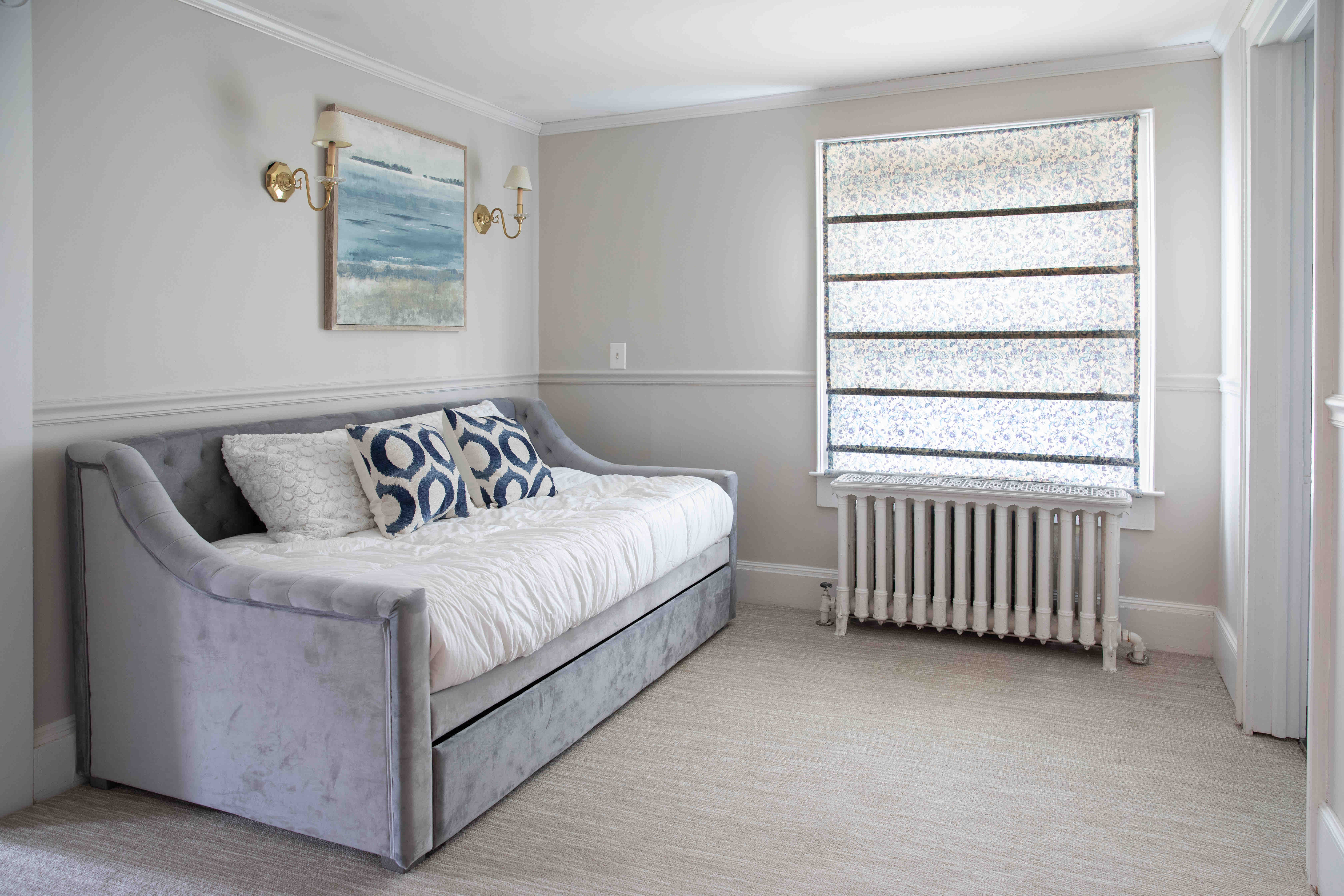 The Lily House The Stargazer Master Suite Bed and breakfasts for