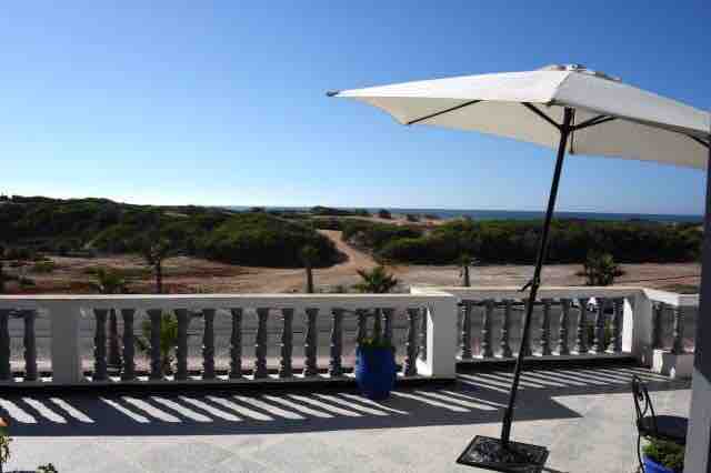 Ocean apartment/shared pool/view /dunes and sea