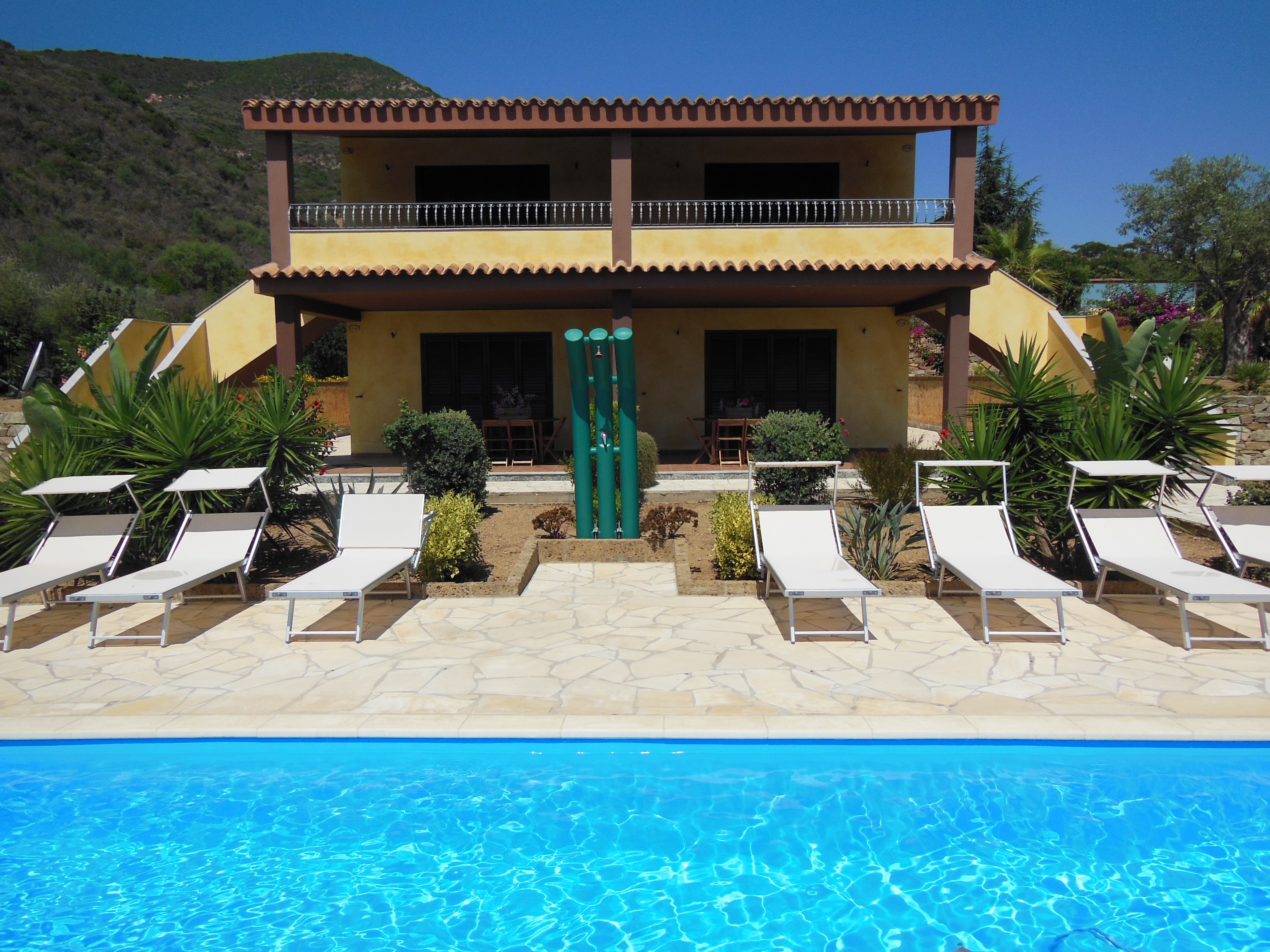 Appartment with shared pool in mini resortTertenia