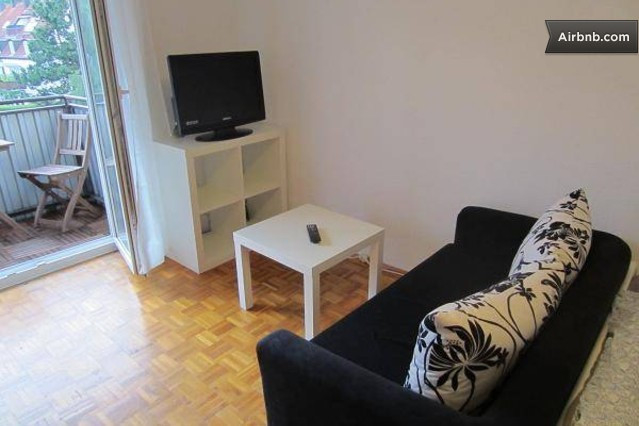 Oktoberfest Apt, central, 2 min to U-Bahn in Untergiesing-Harlaching, Munich