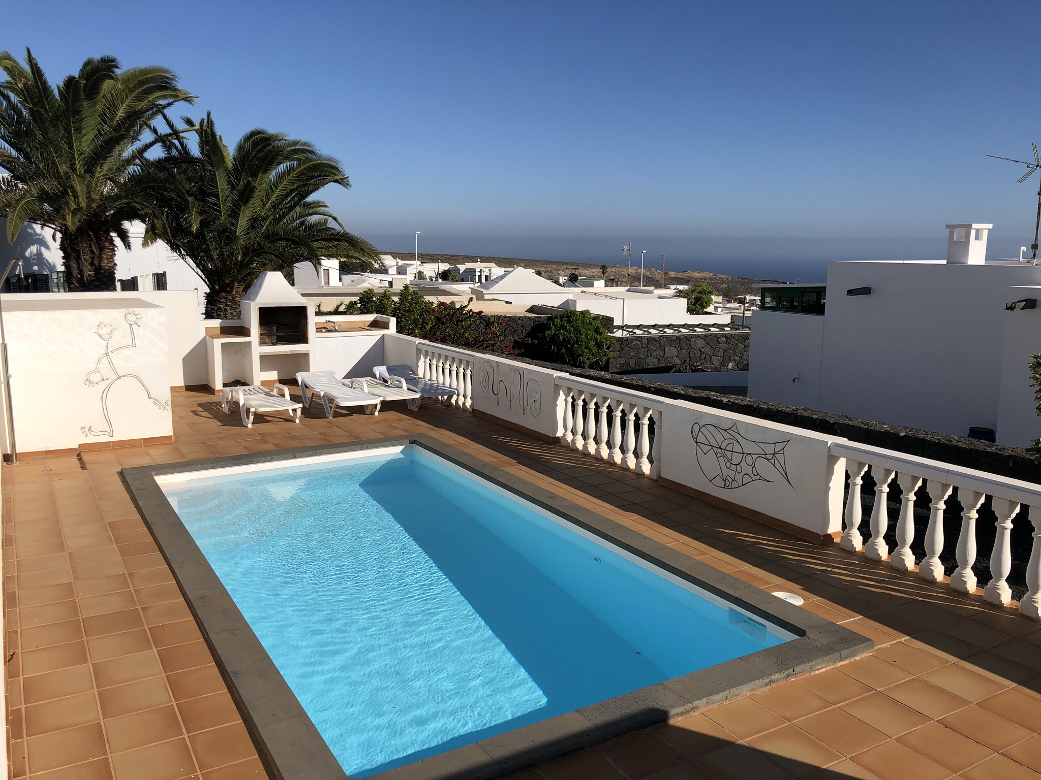 Quiet Views on Tías Hill