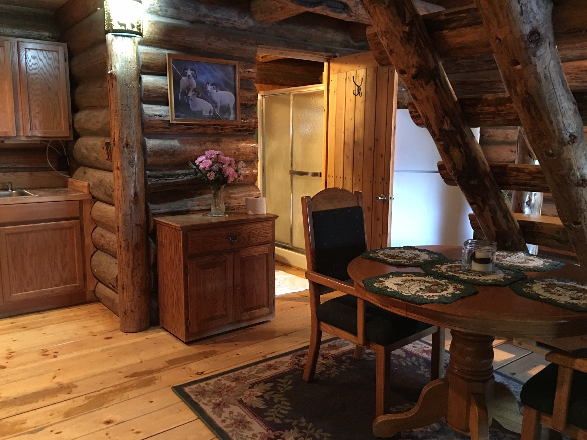 Airbnb Lolo Montana