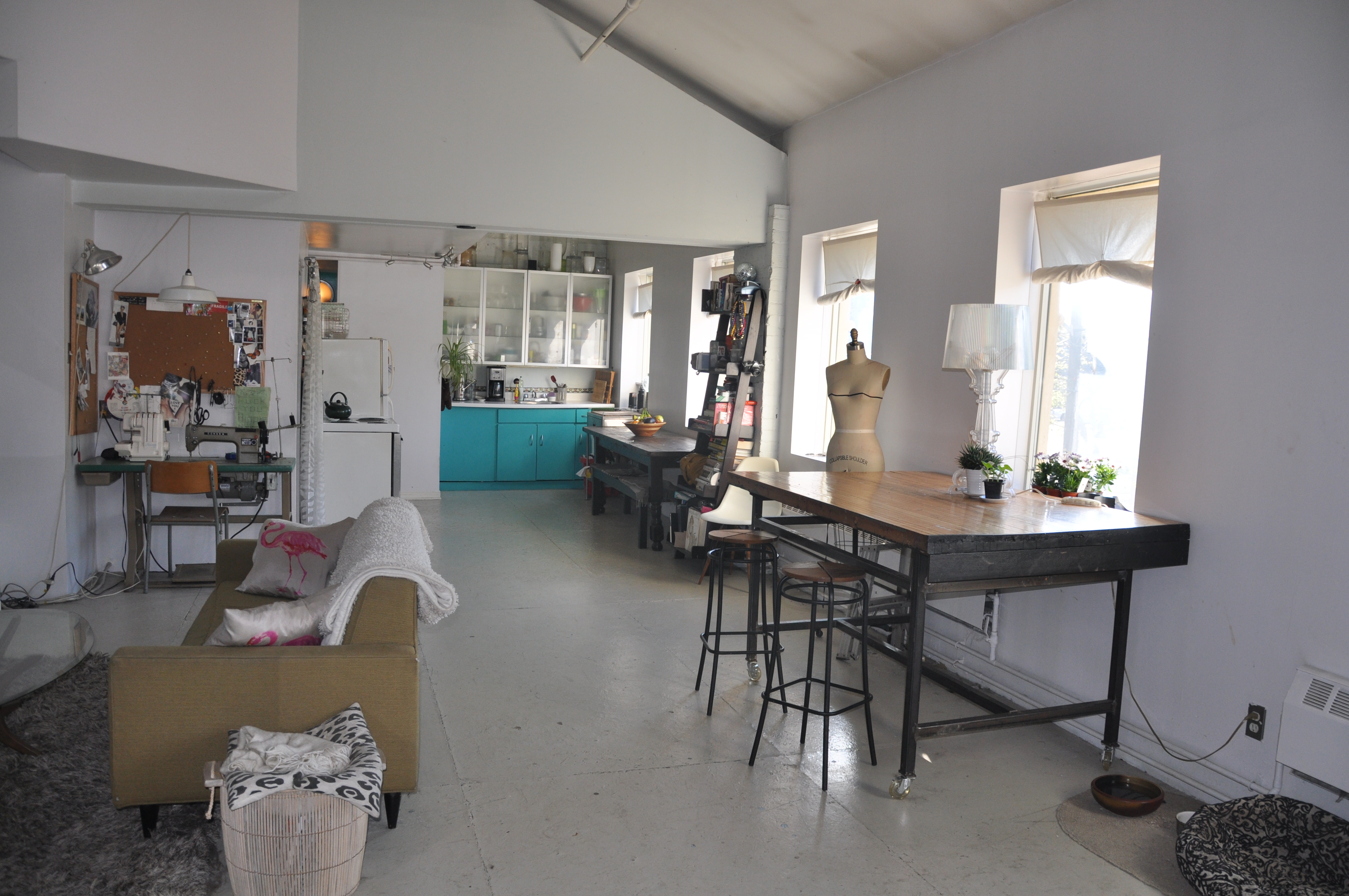Authentic Hard Loft in the Heart of Toronto in South Parkdale, Toronto