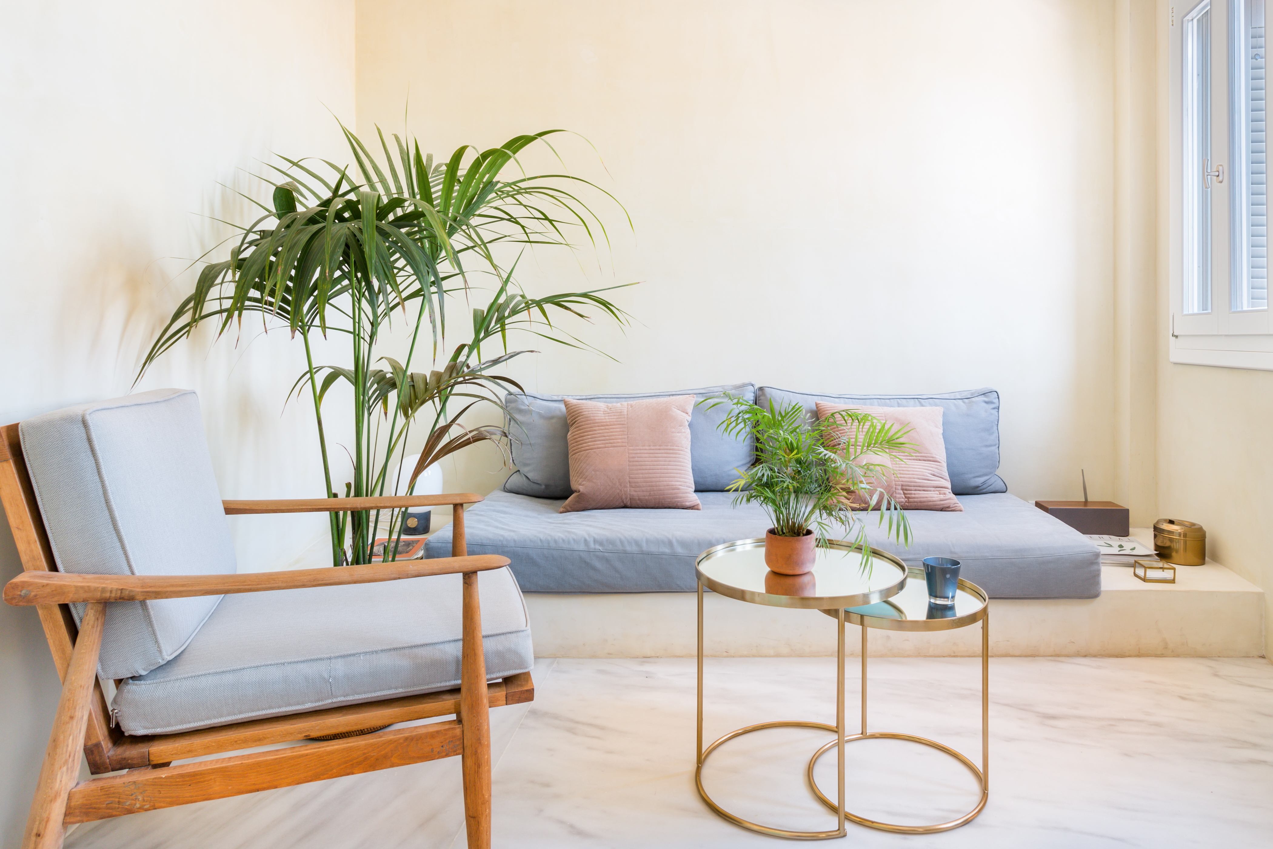 Cozy Hideaway in the Historic Anafiotika Neighborhood