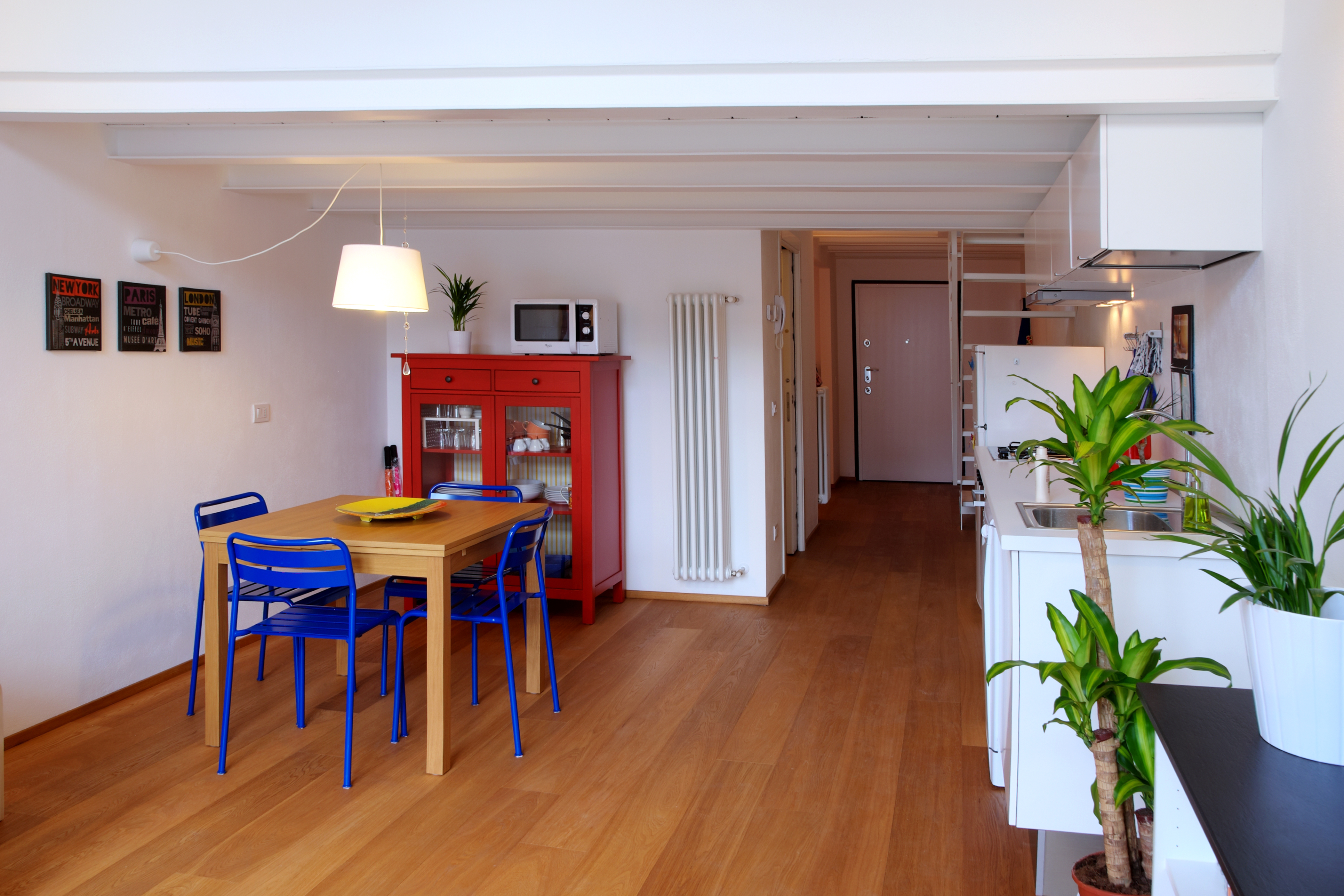 Navigli LOFT, with private garden in TICINESE, Milan