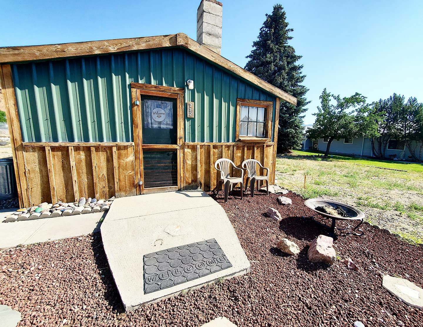 The Rustic Valley Cabin(Fully Restored 1930 Cabin) Cabins for Rent in