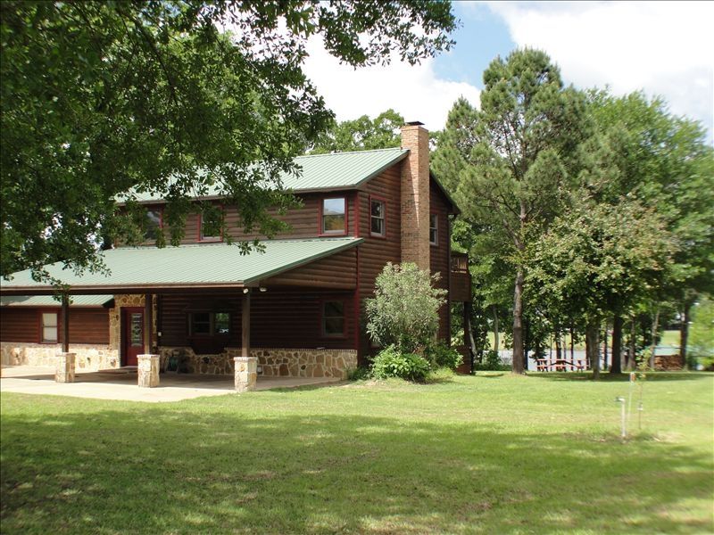 Cozy Lake Fork Cabin (boathouse/private boat ramp) Houses for Rent in