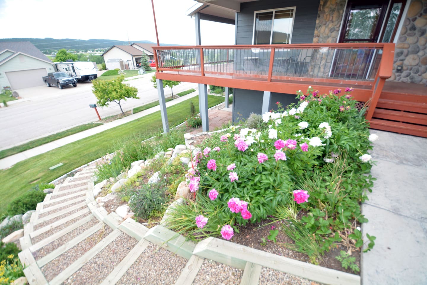 Experience The Black Hills Houses for Rent in Sturgis, South Dakota