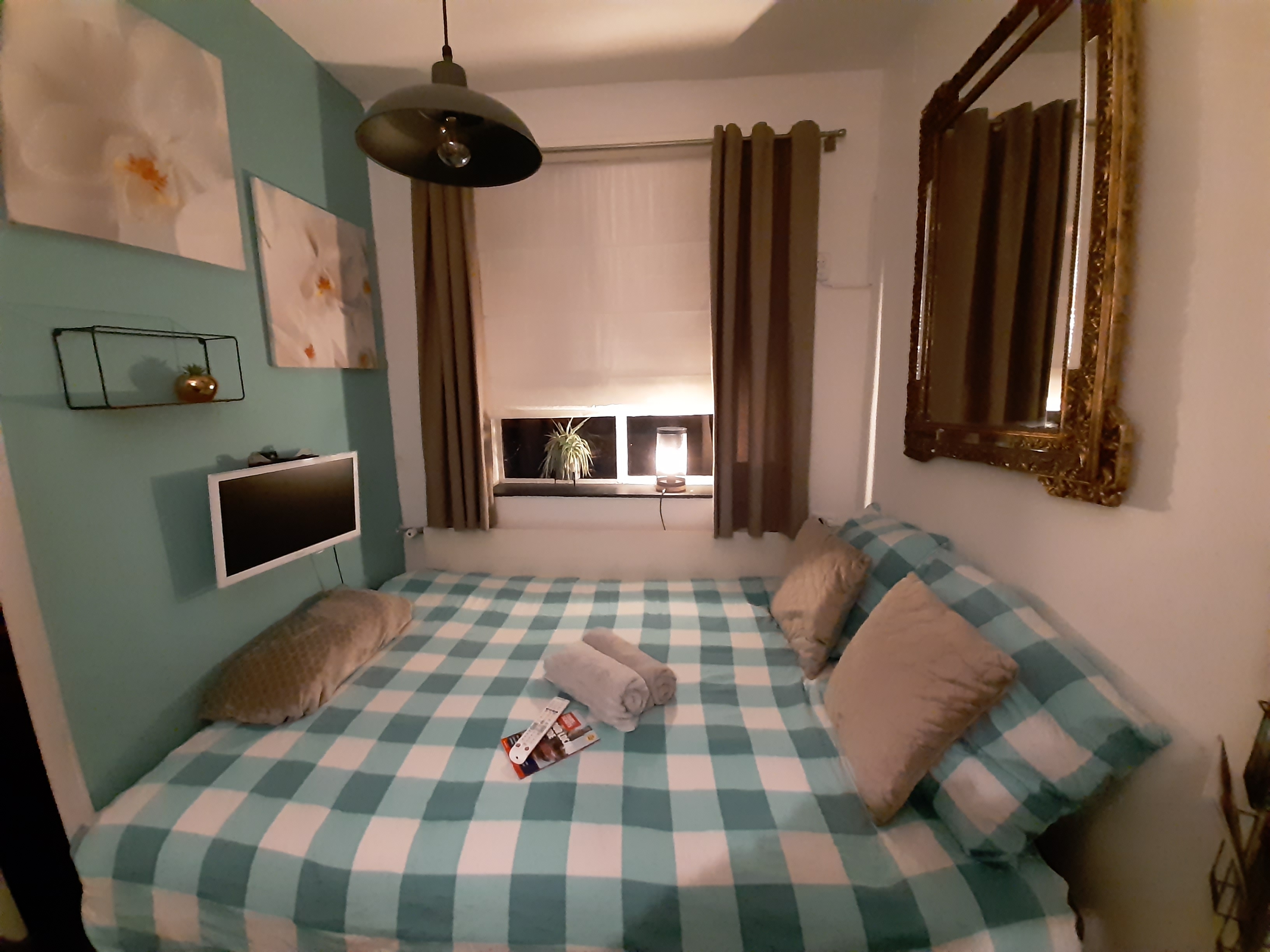 Cozy room Amsterdam, Ensuitebathroom/Netflix/Bikes — Amsterdam stay