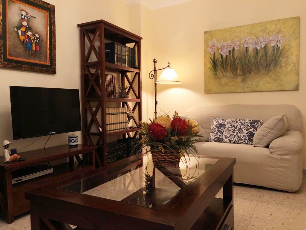 Central apartment 250 m from the beach.