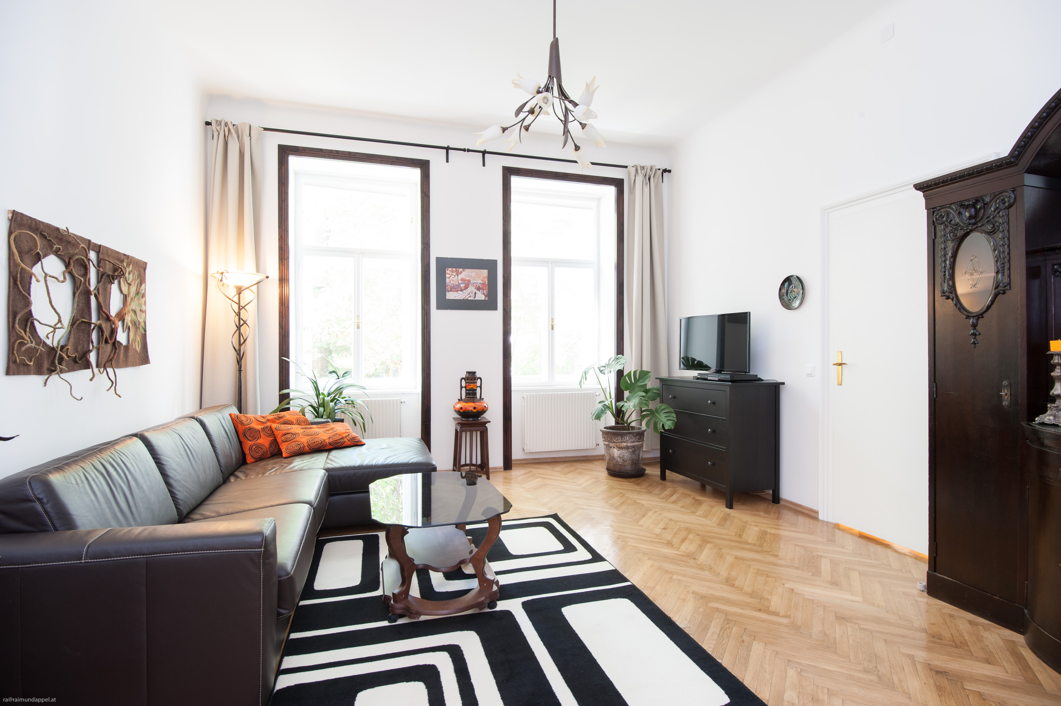 Central Quiet Apartment