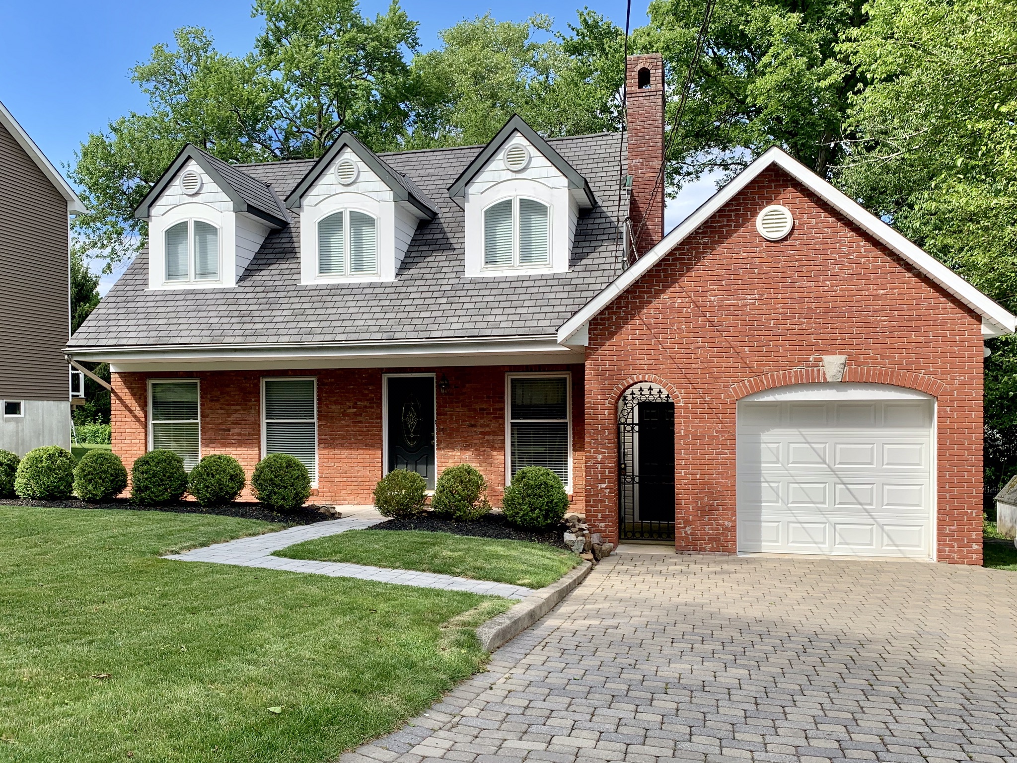 Comfortable suburban house to rest,study and relax Houses for Rent in