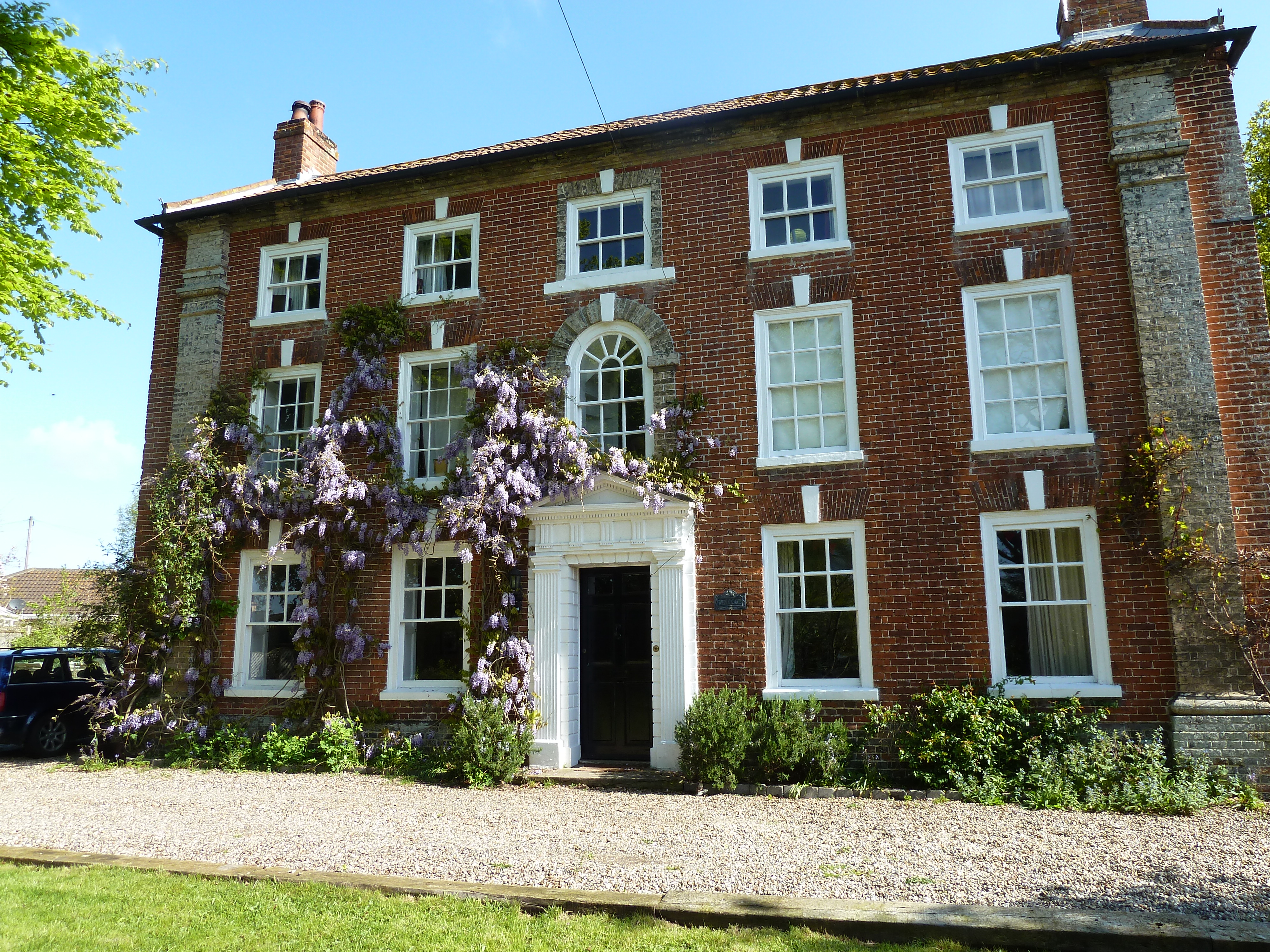 Grade 2 Listed Georgian House
