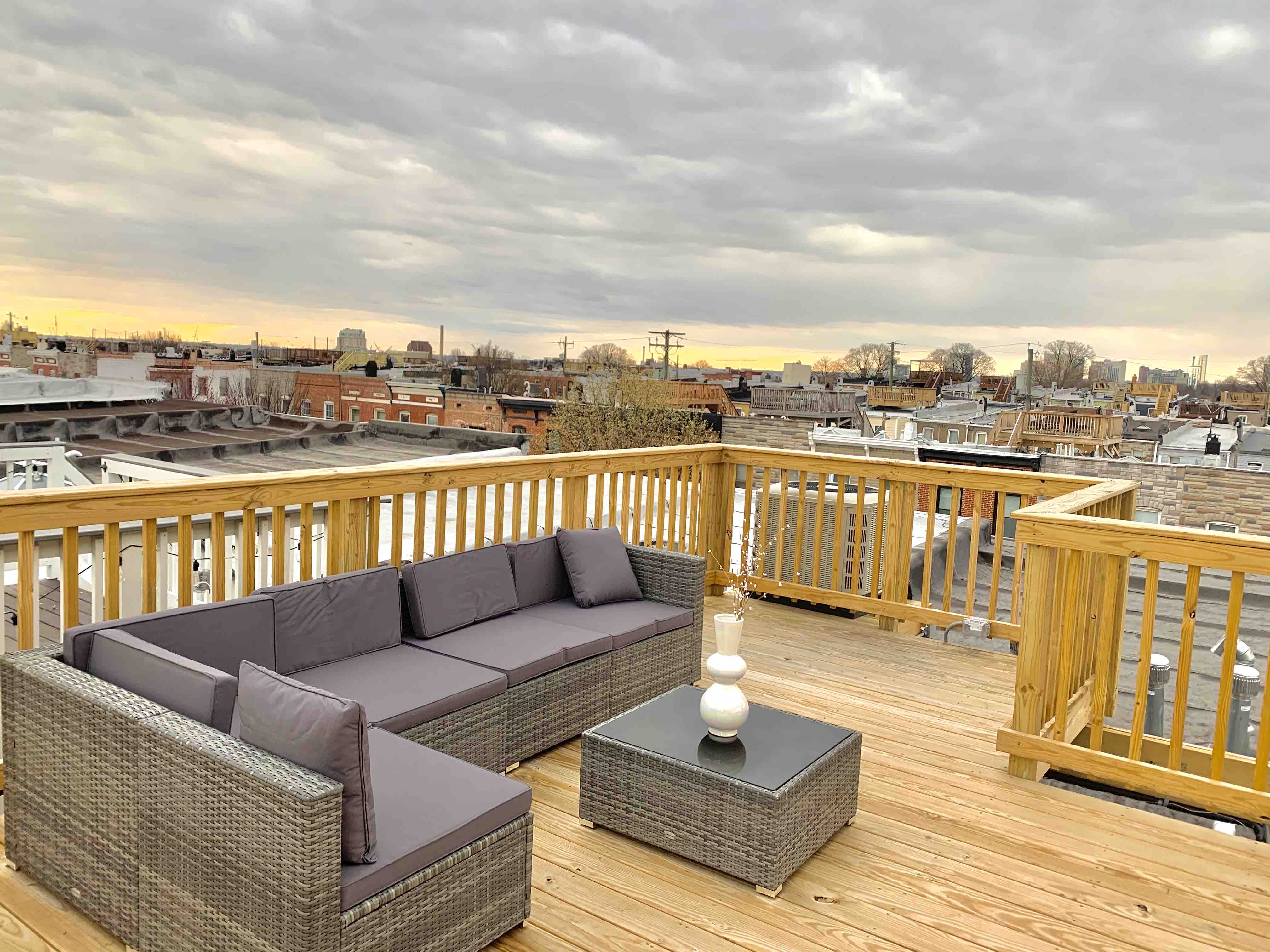 Luxury Canton Home w/rooftop deck +Private parking Townhouses for