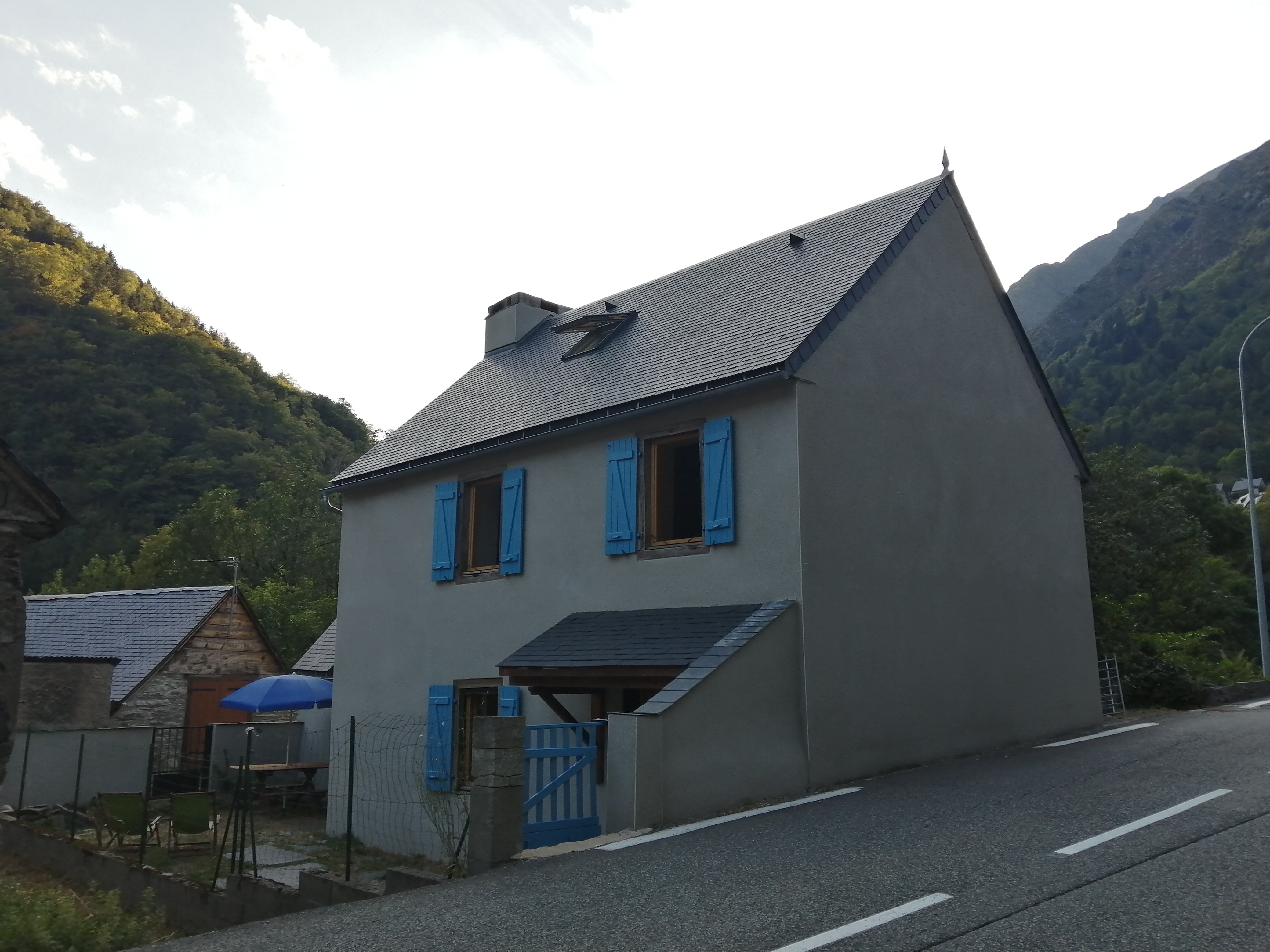 Mountain house 9/10 people