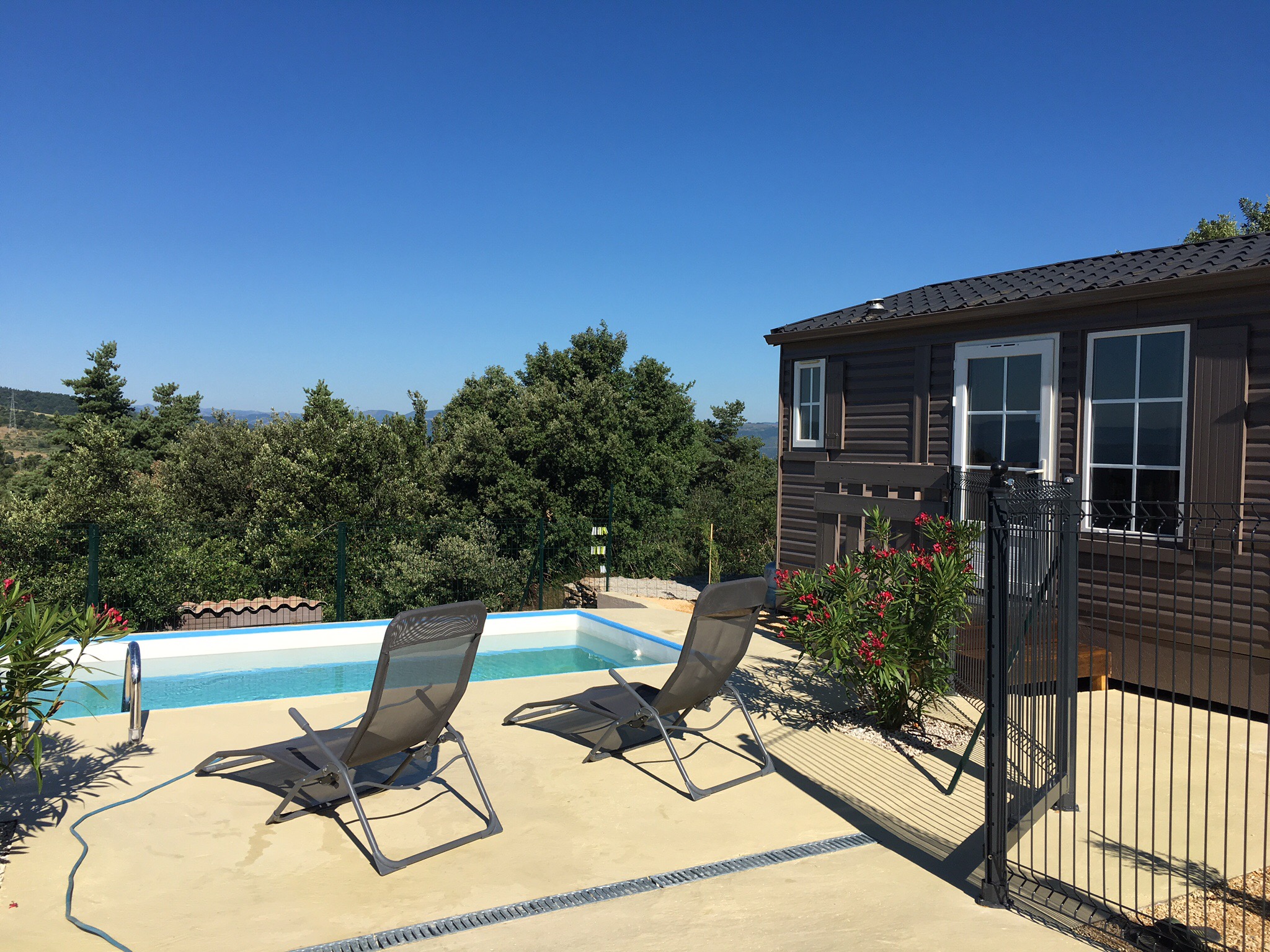 Location saisonniere ardeche avec piscine privee