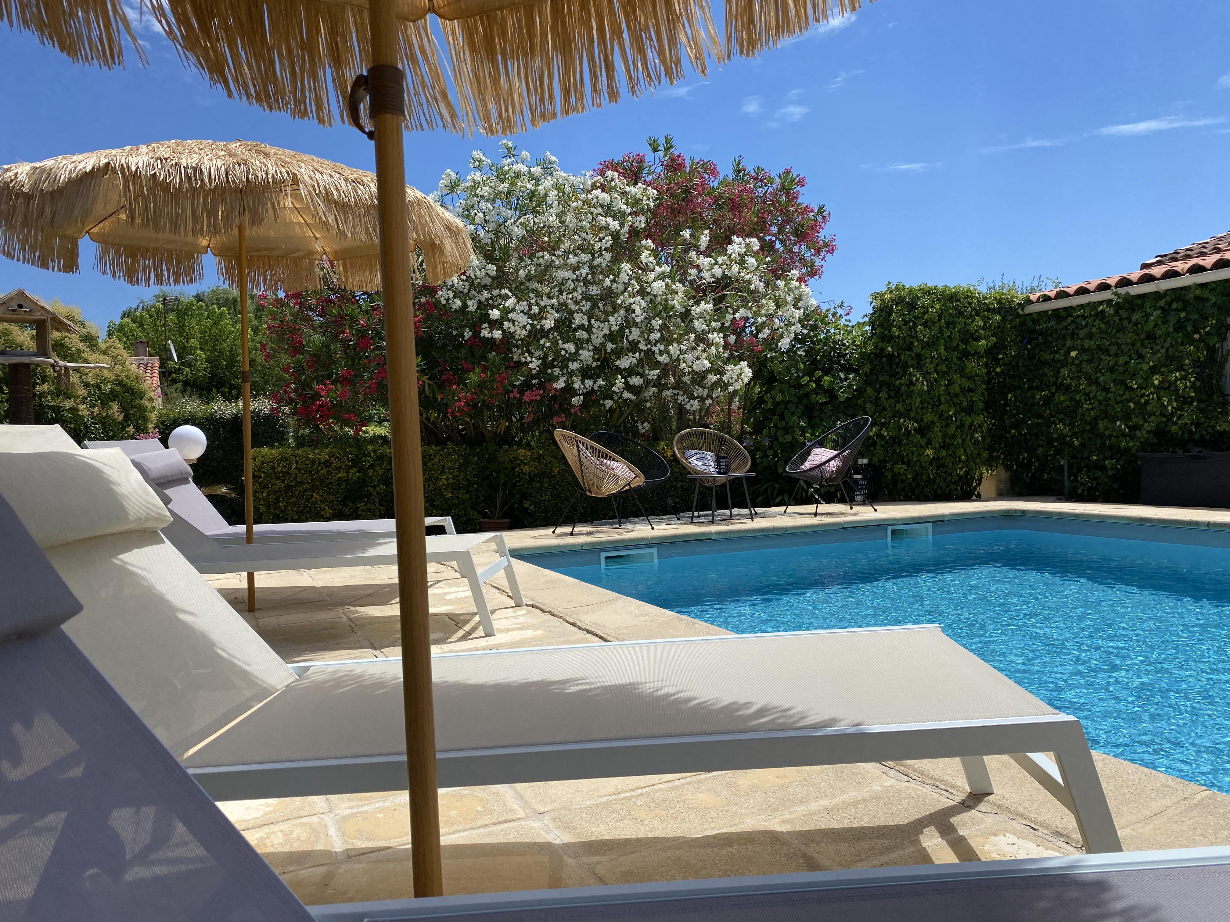 Beautiful Independent Studio Exceptional setting