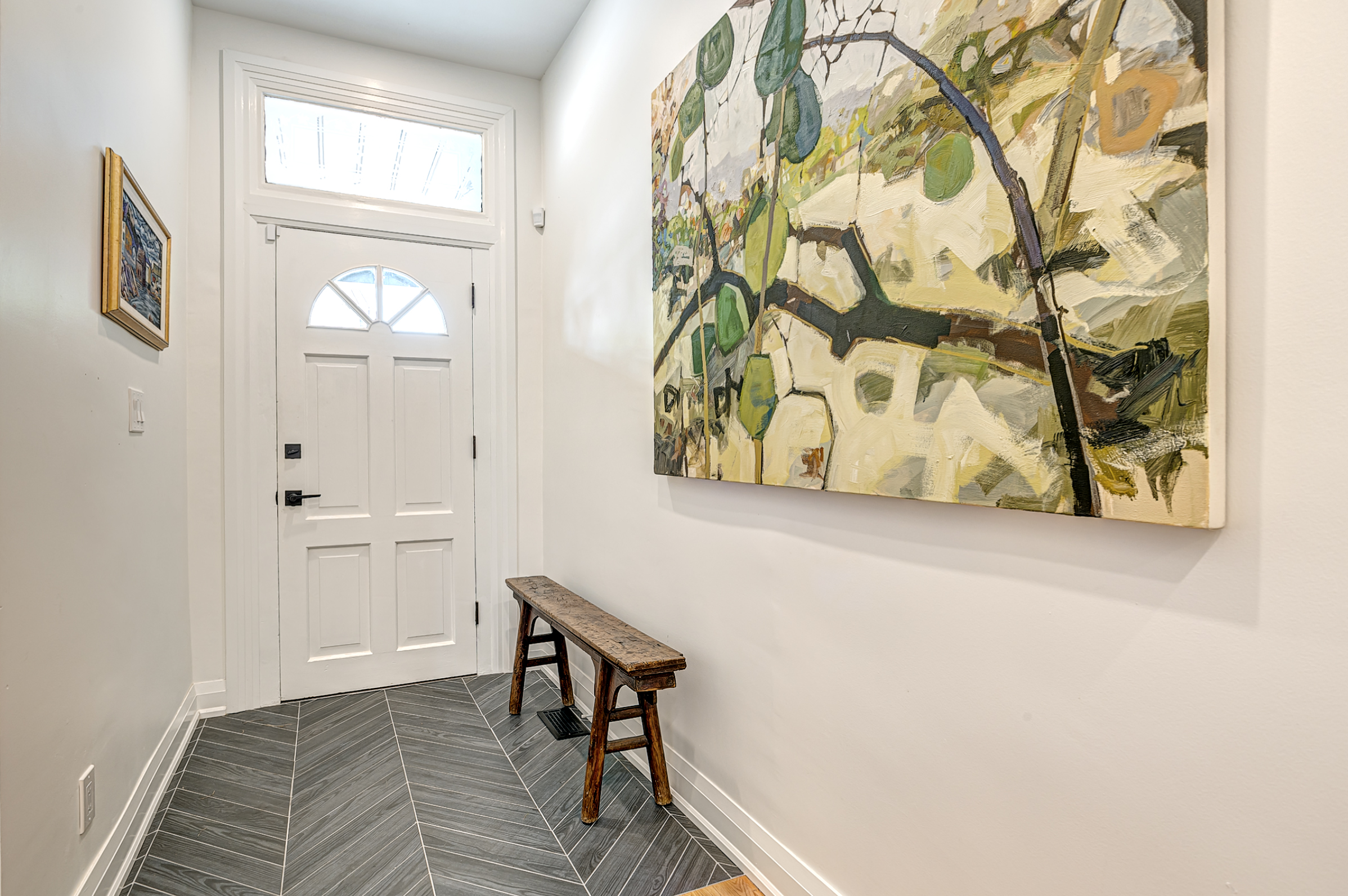 Sunny Home on Little Italy's Palmerston Ave Houses for Rent in