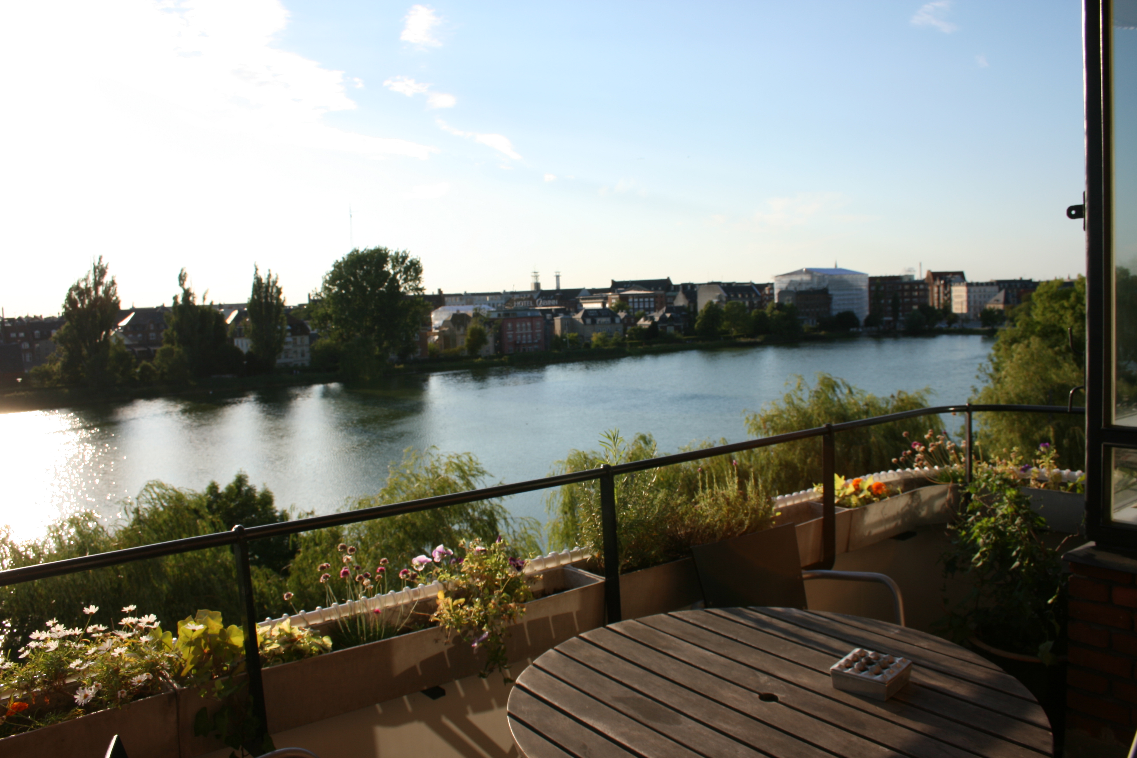 City centre lakeside balcony flat in Indre By, Copenhagen