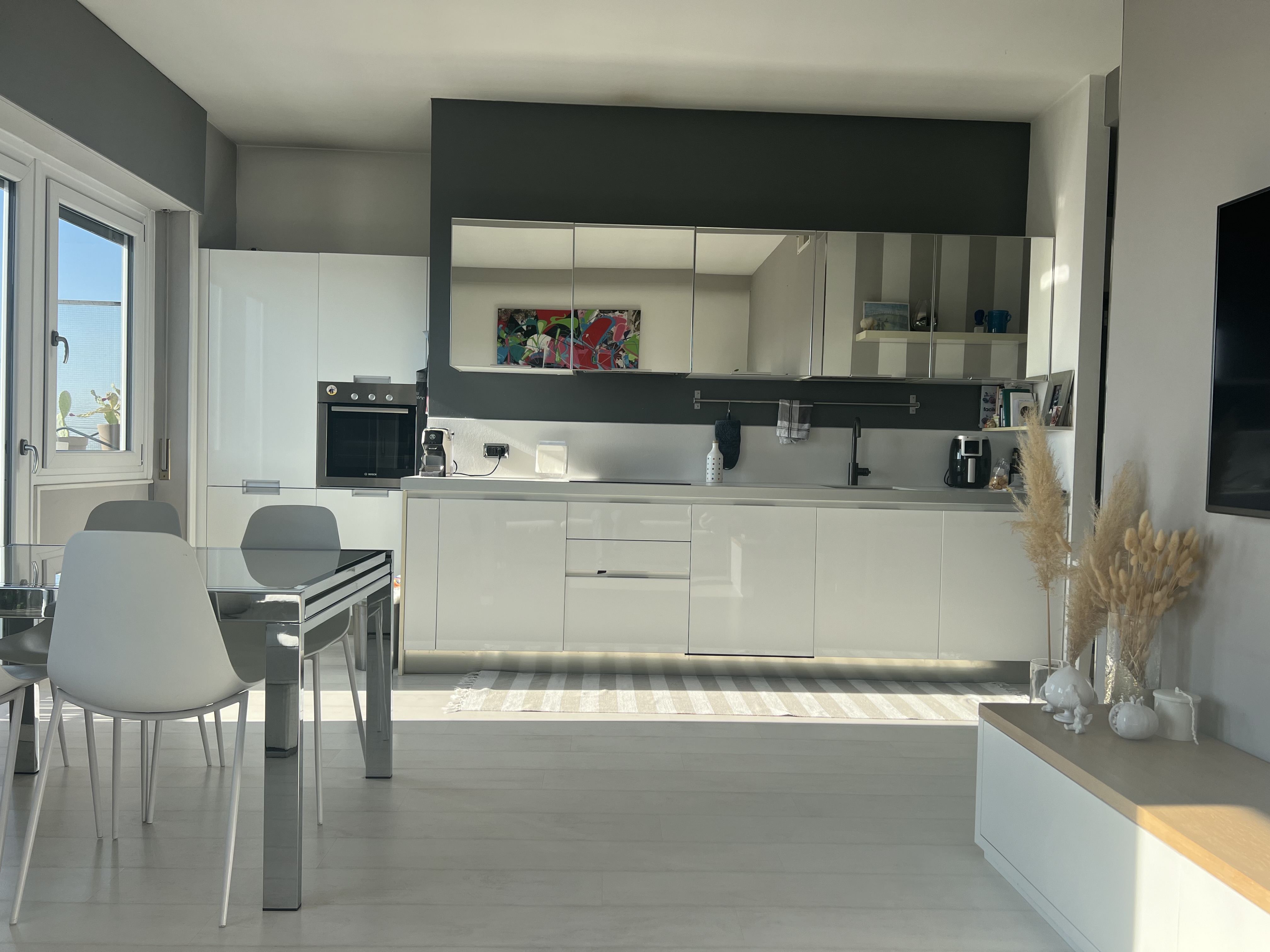 ROOM in CENTER of MILAN near MM1 in PADOVA, Milan