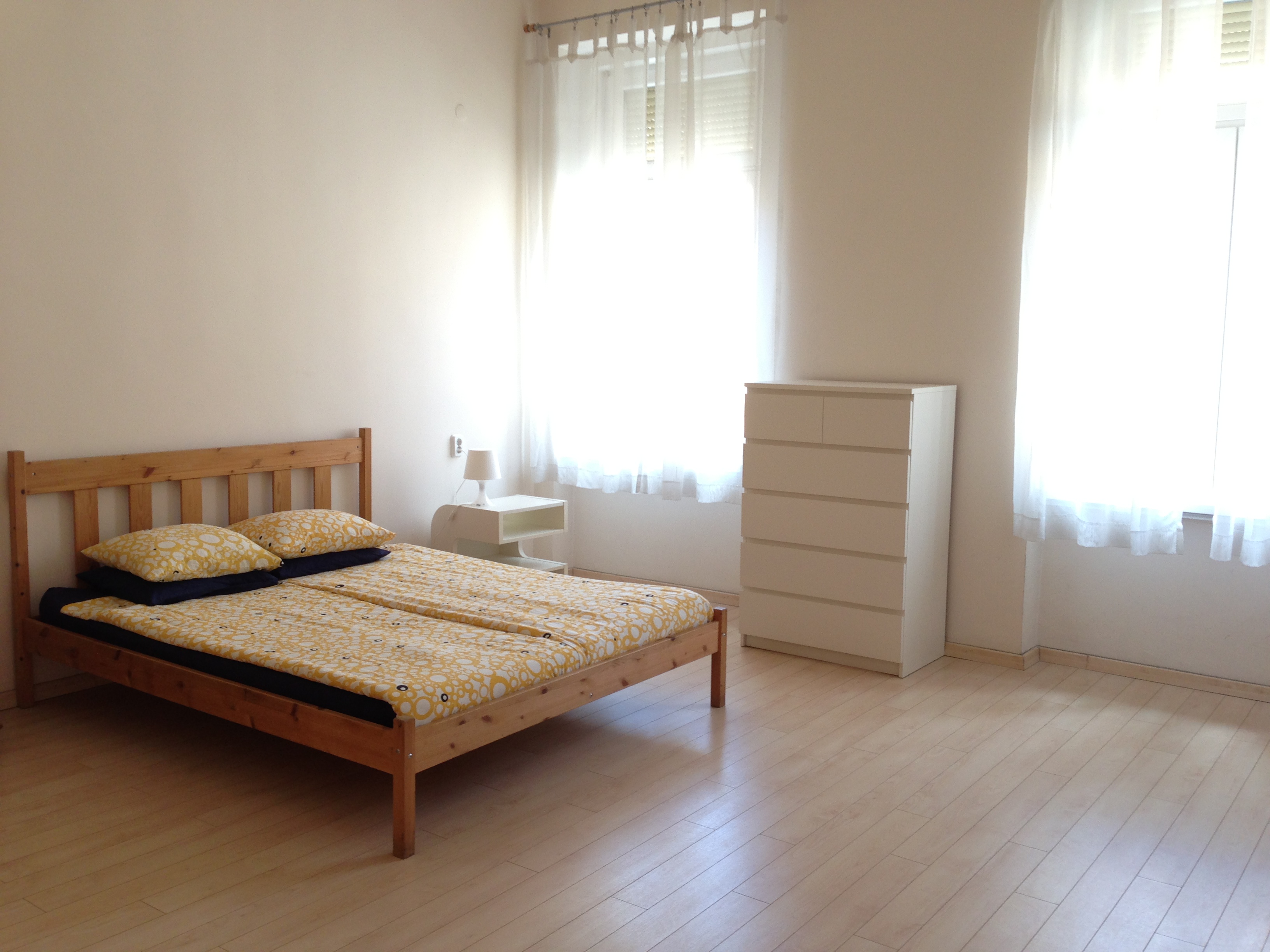Roomy studio A/C&WiFi next Oktogon in VI. kerület, Budapest