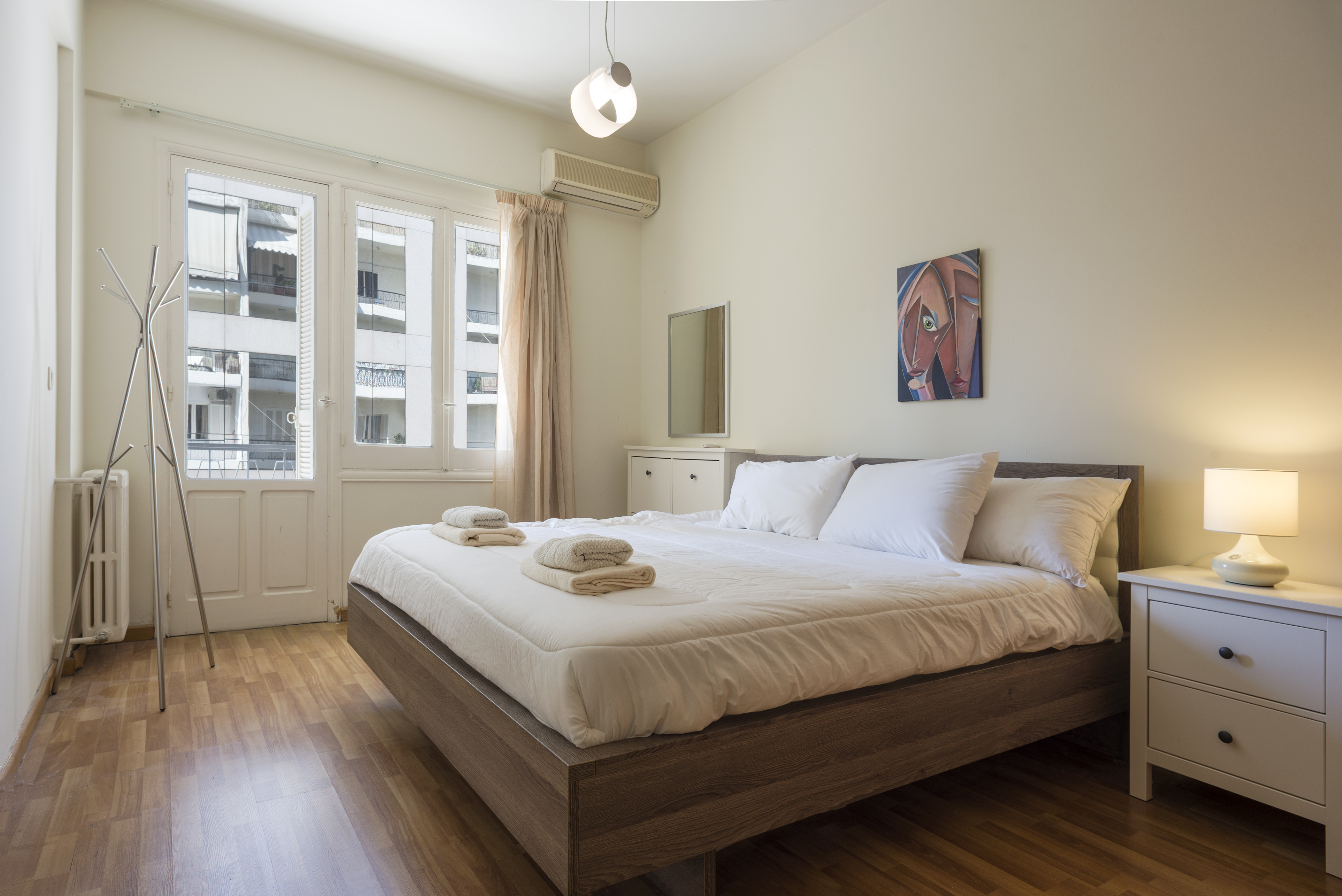 24/7 Electricity, Fiber optics internet apartment