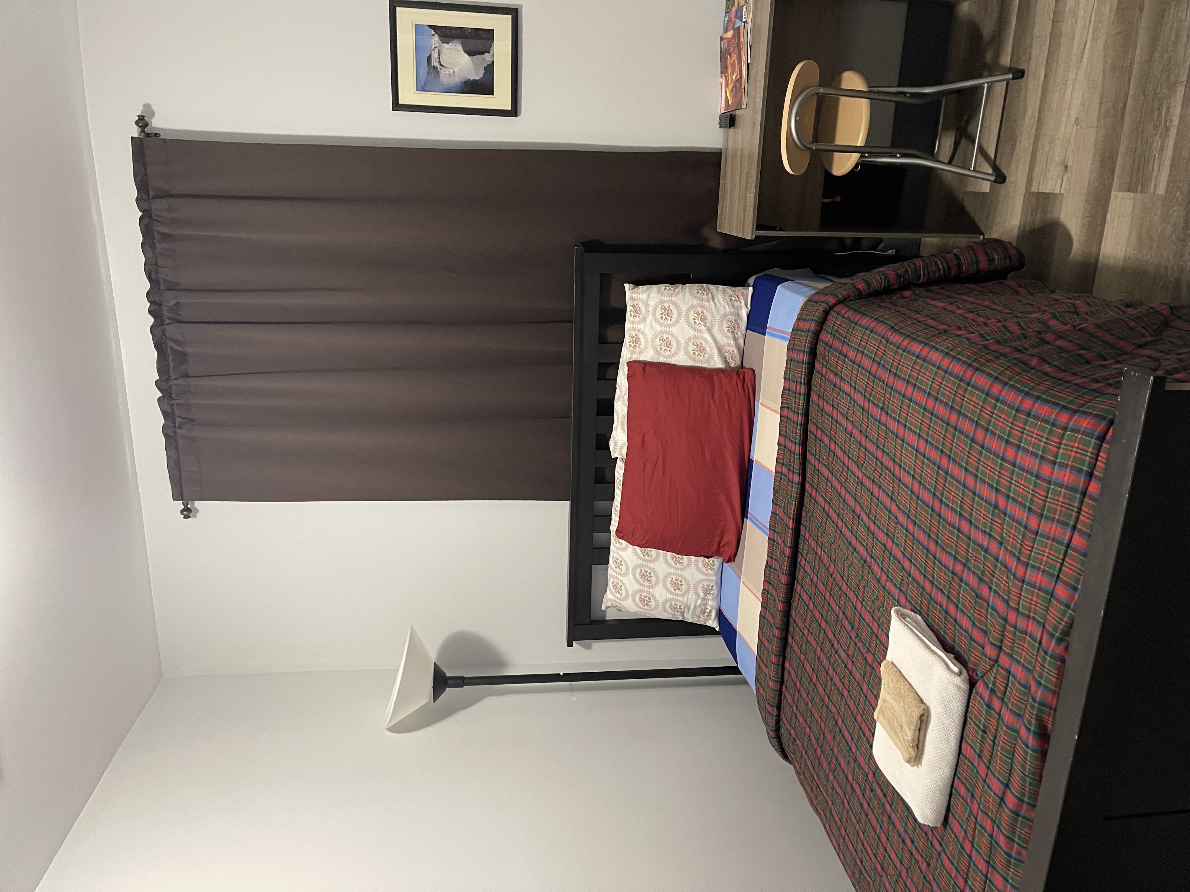 LOVE ROOM “C3” 8 MINS TO PENN/EWR AIRPORT/RUTGER in West, Newark