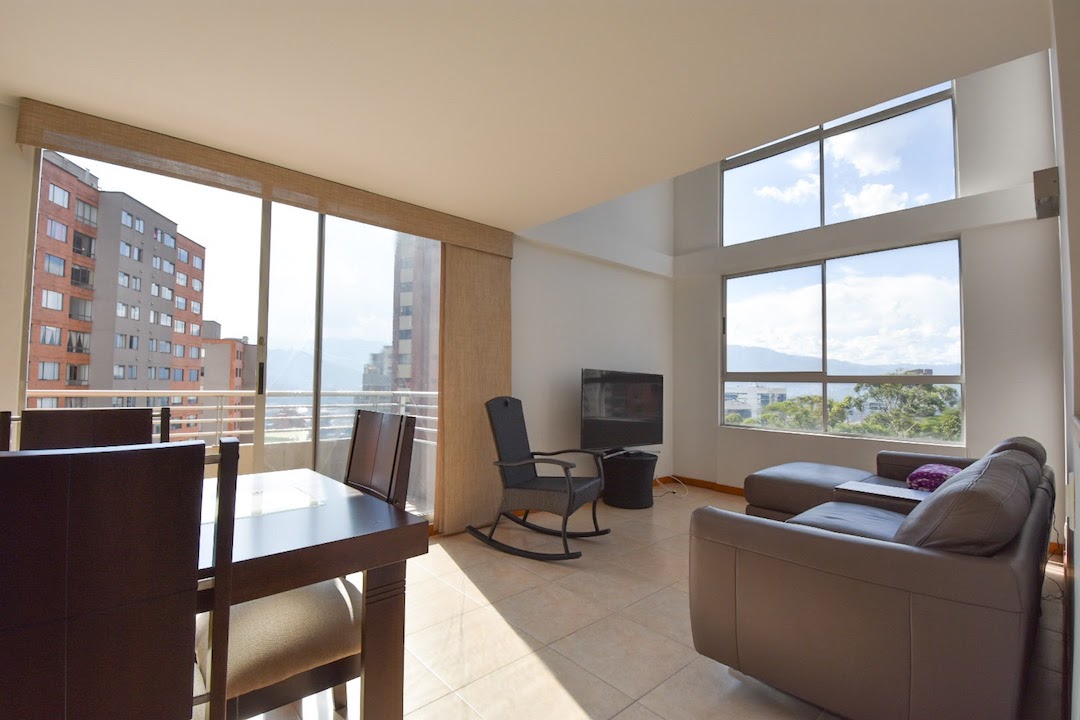 Beautiful, large 2story apartment in Poblado Apartments for Rent in