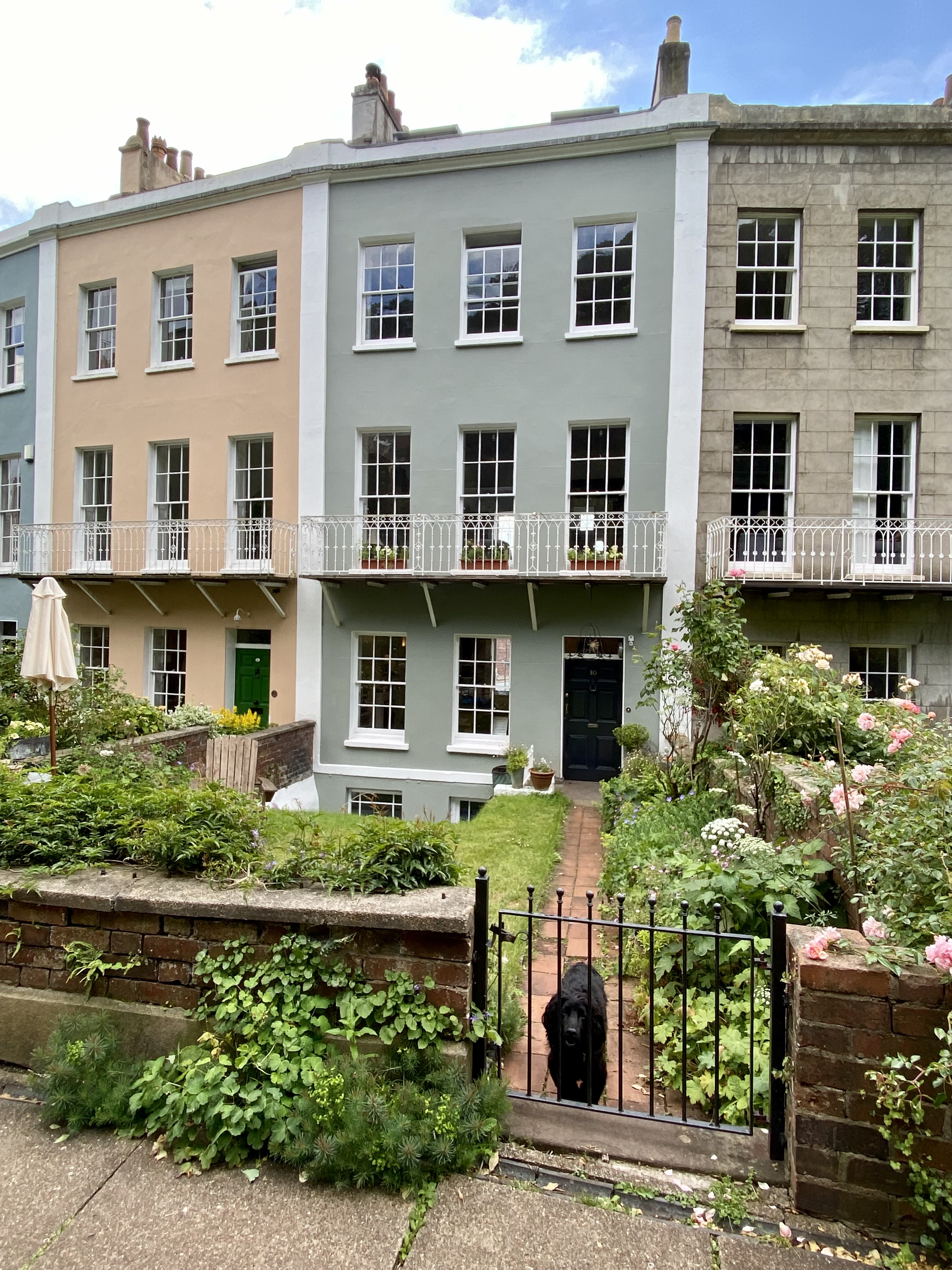 Private room in ‘Garden Square' Georgian townhouse in Clifton, Bristol