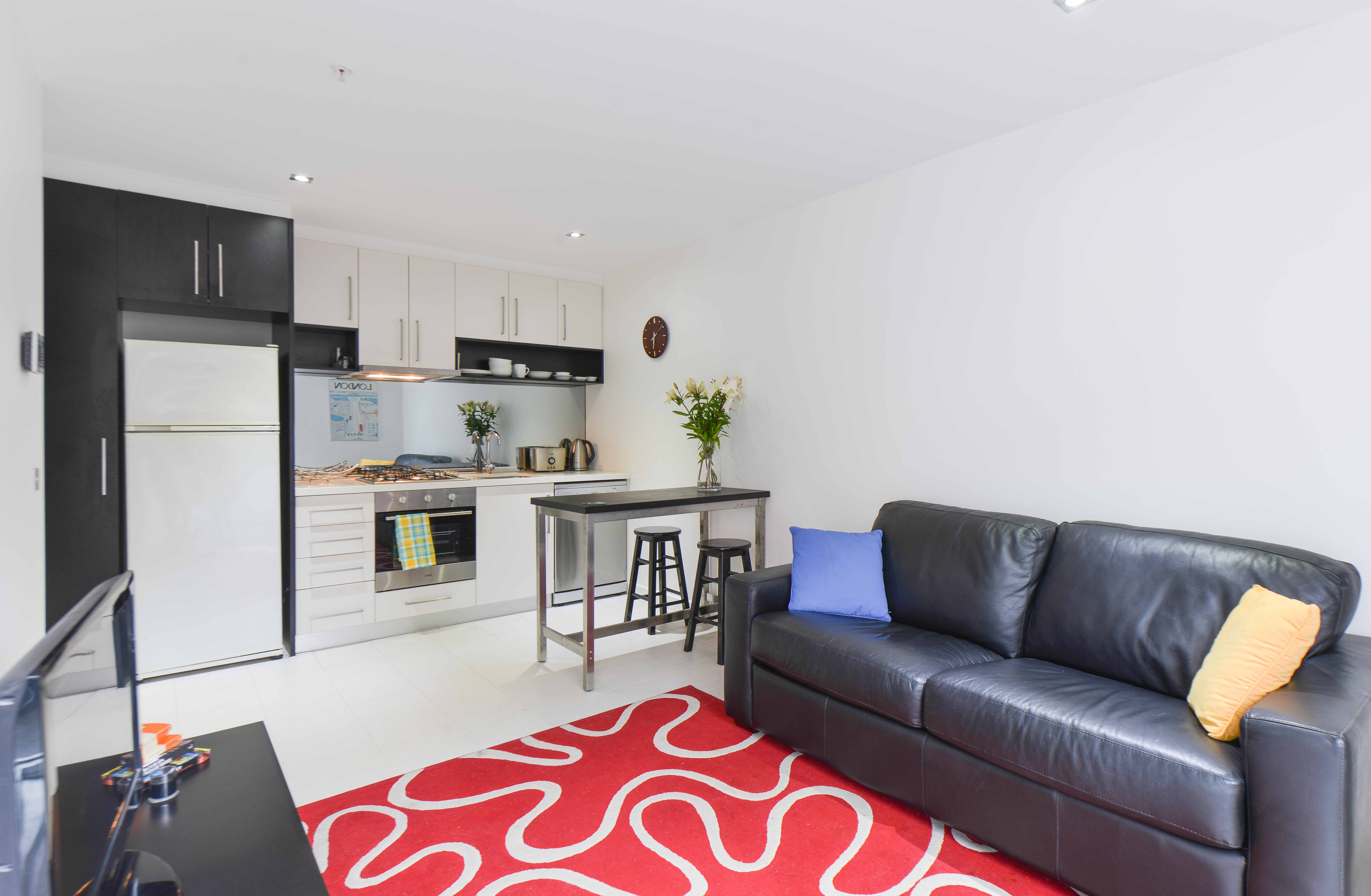 Modern pad in affluent Hawthorn. in Boroondara, Melbourne