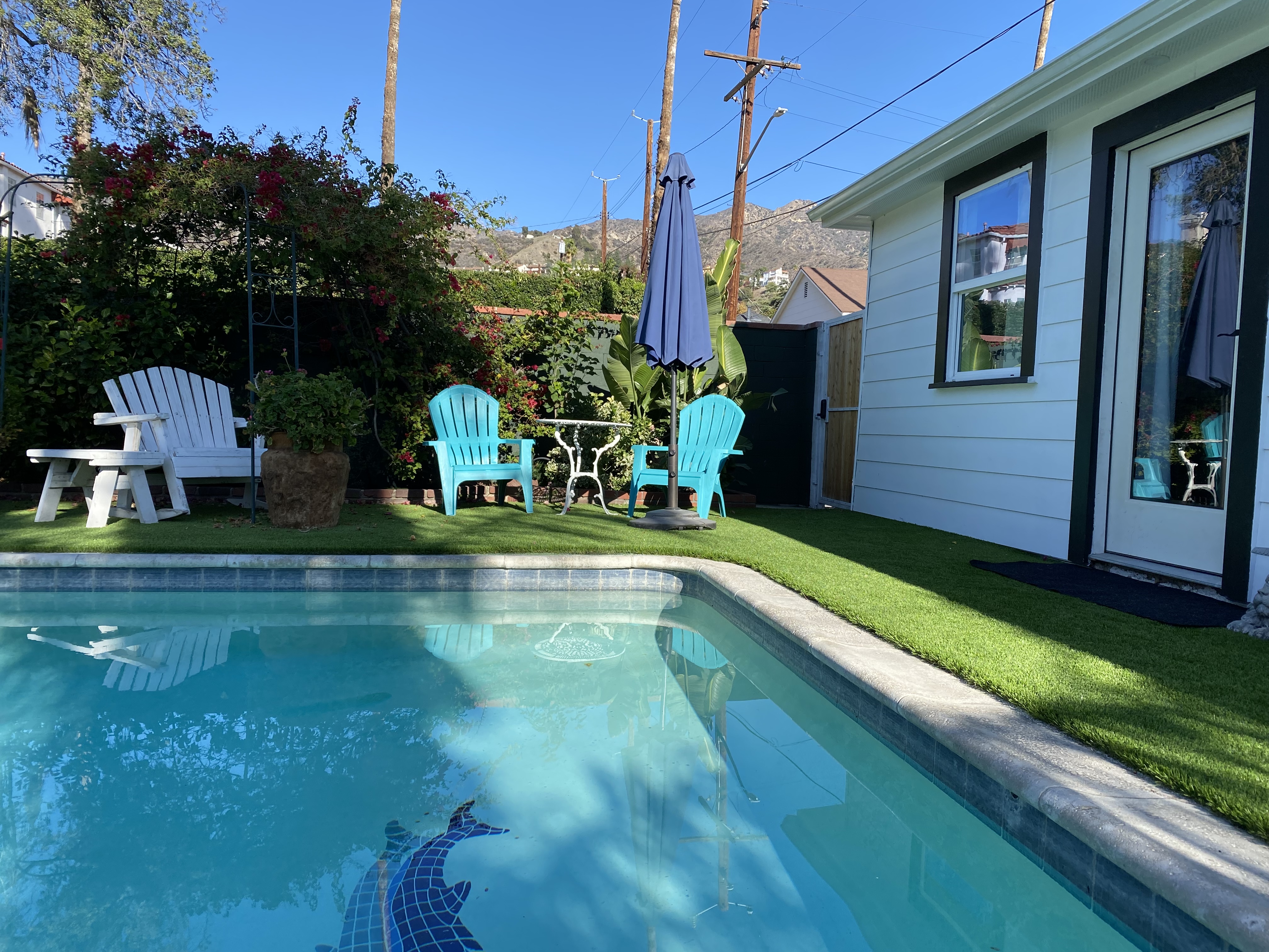 Perfect Hillside Guesthouse Near Everything,Serene