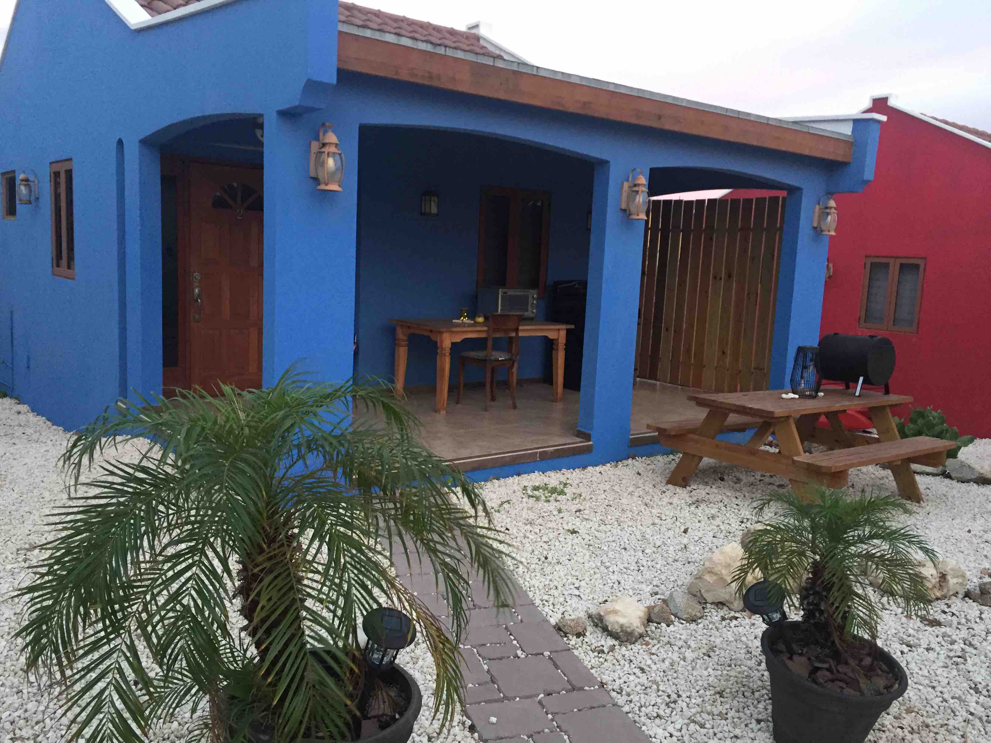 Blue Casita + Free Car Rental for your entire stay