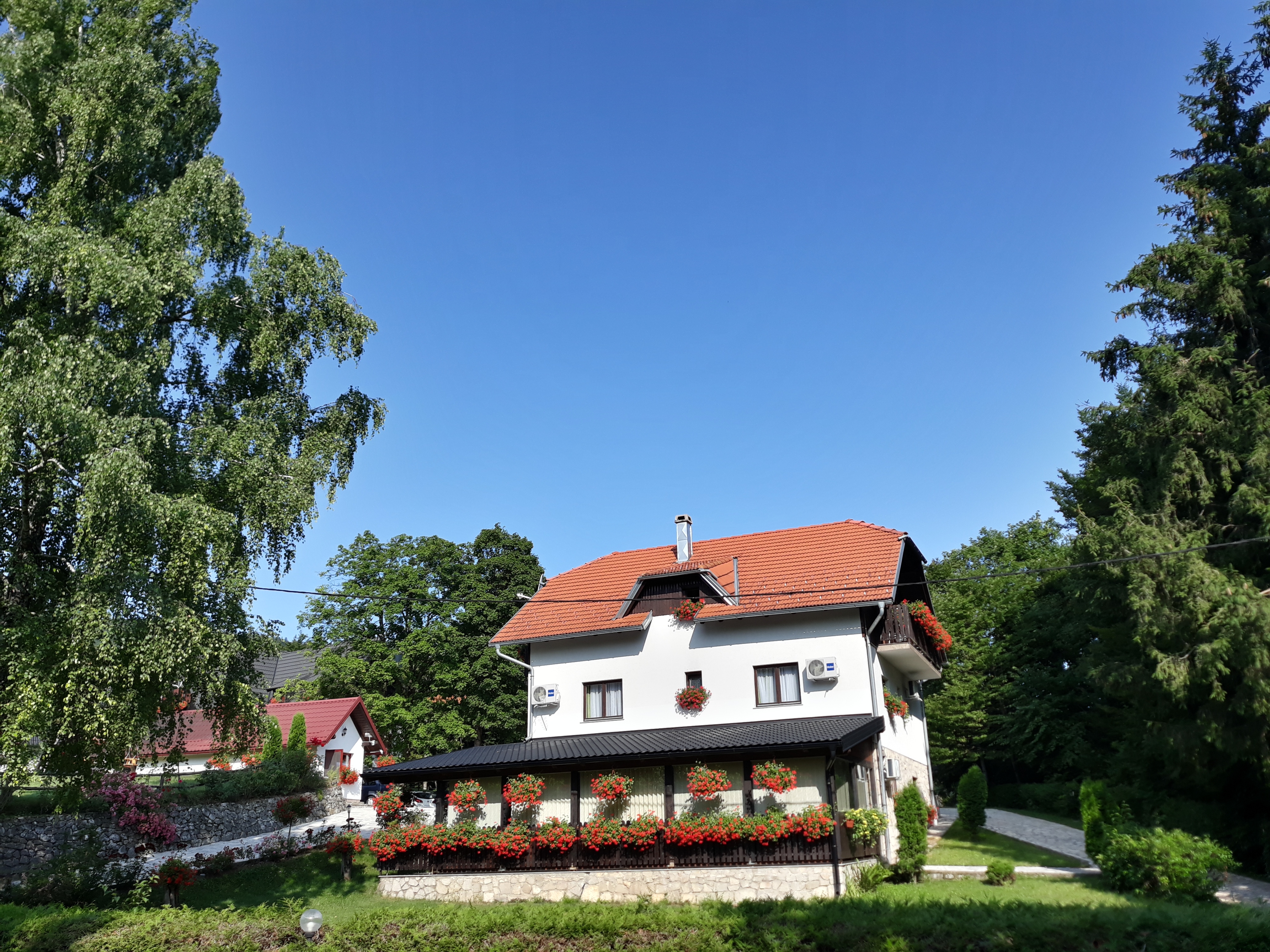 Pansion Breza Double Room Deluxe Apartments For Rent In Plitvica Selo Croatia Pansion Breza Double Room Deluxe Apartments For Rent In Plitvica Selo Croatia