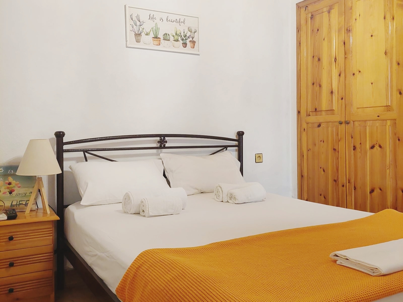Chryssoula Guesthouse double (200mbps) in Χανίων, Crete
