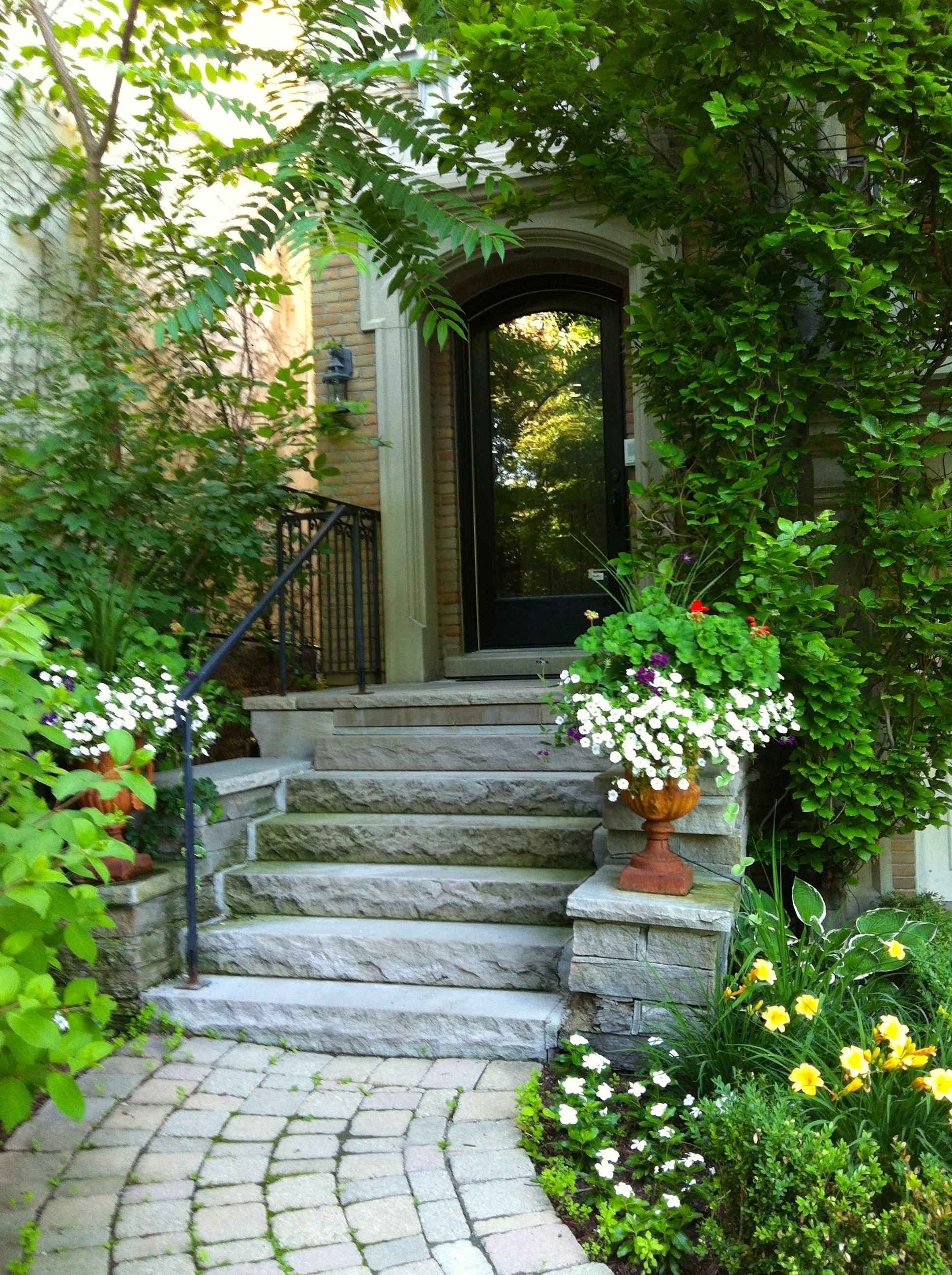 Trendy Toronto Townhouse ! in Yonge-St.Clair, Toronto