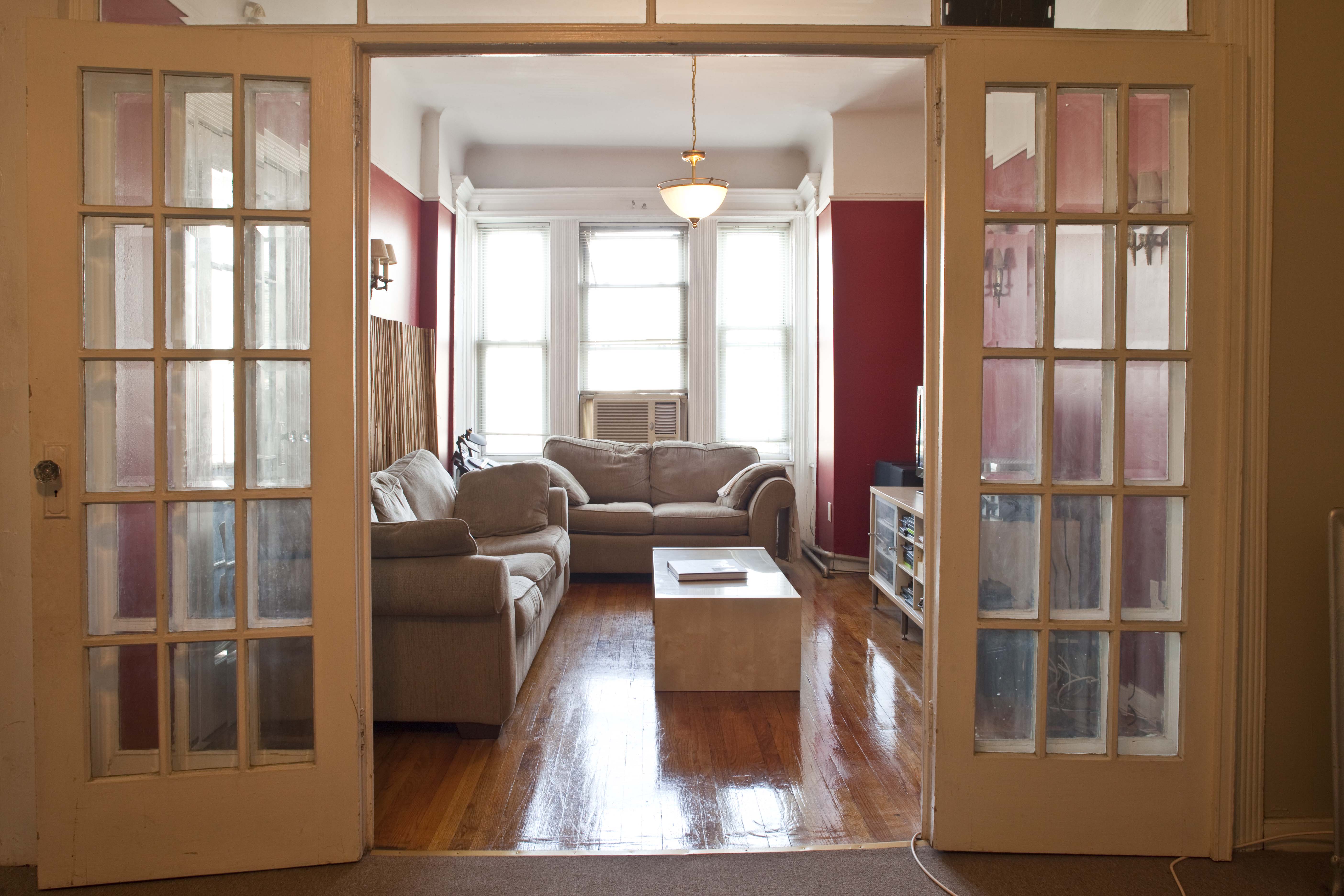 Spacious & Comfy BK Brownstone in Crown Heights, New York City