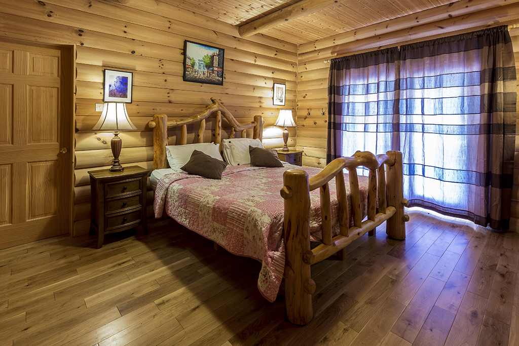 Westport /Connemara Log cabin in the mountains. Chalets for Rent in