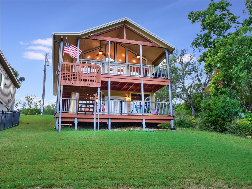 Hill Country Waterfront Lake Travis House Houses for Rent in