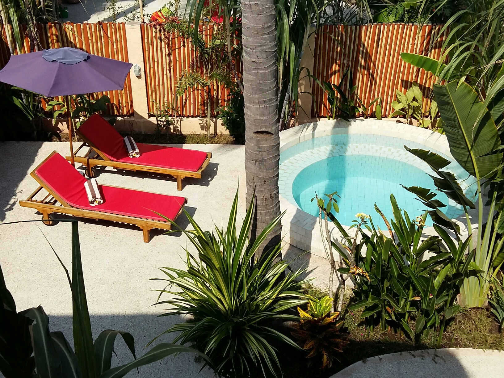 Santan villa with private pool and garden