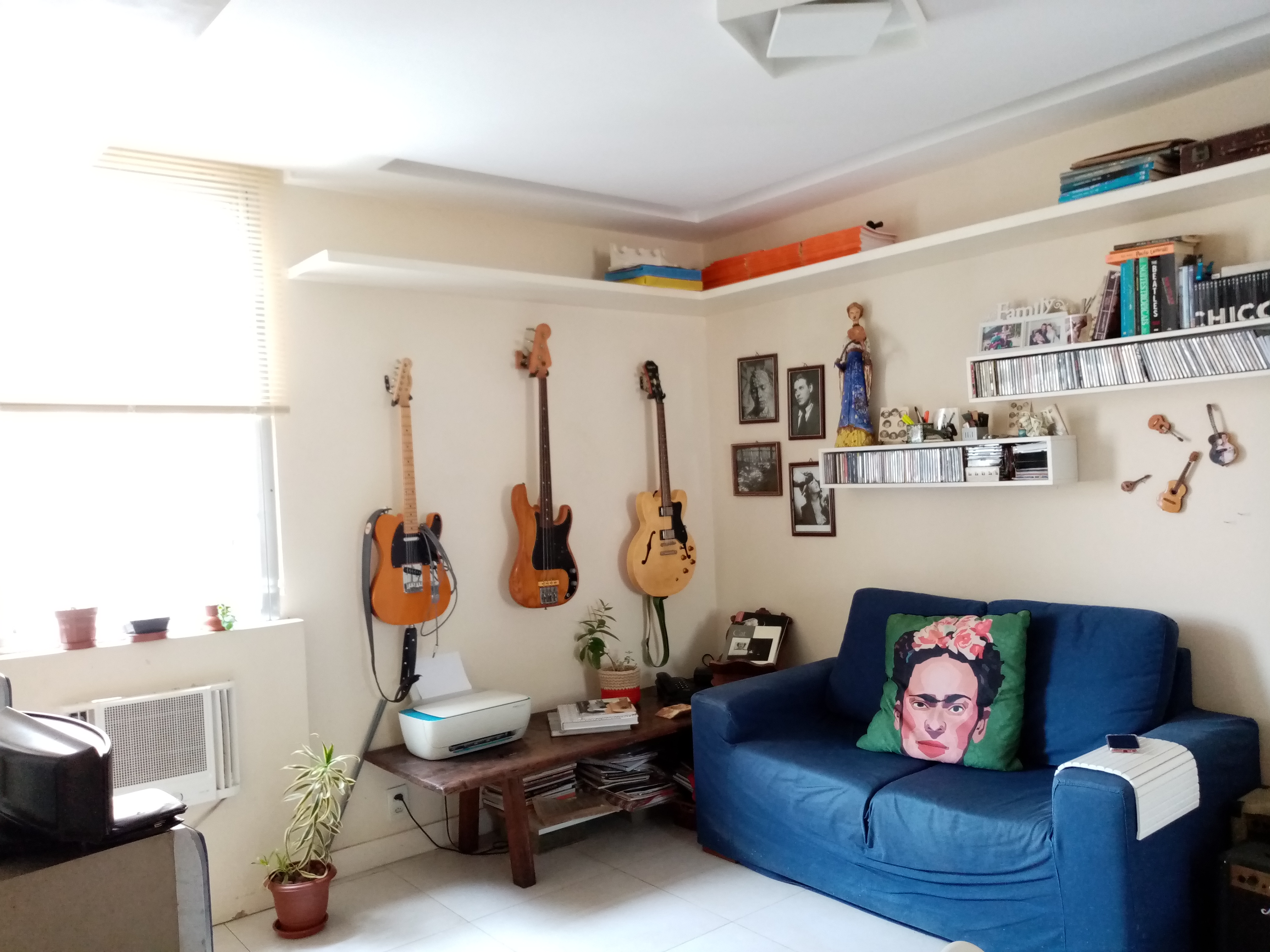 Charming apartment, complete with Corcovado