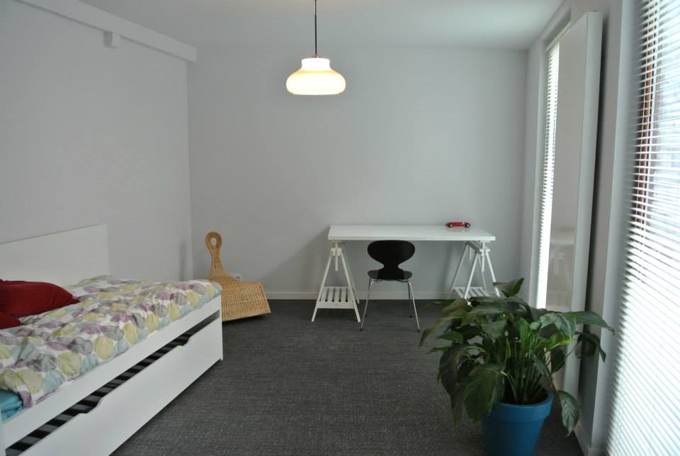 Semi-studio, 2nd floor, 25m² in Saint-Josse-ten-Noode, Brussels