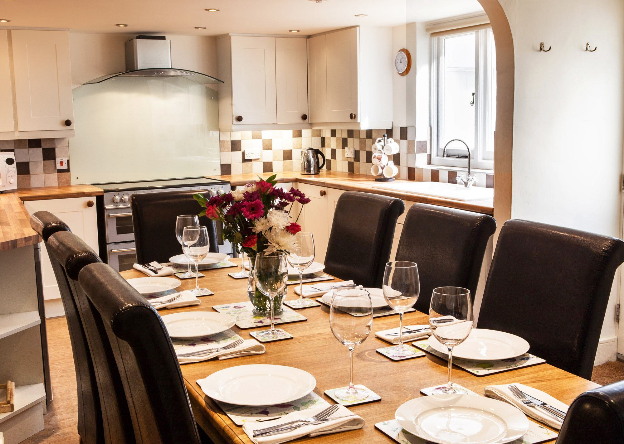 Courtyard Cottage - ideal large/extended families