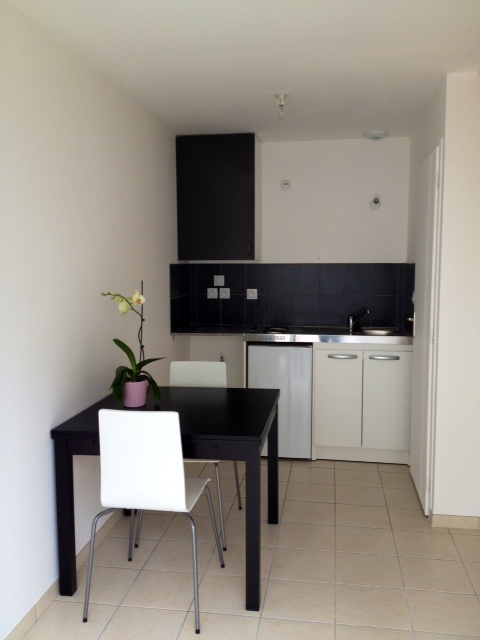 A louer studio duplex meublé in Arlac, Bordeaux