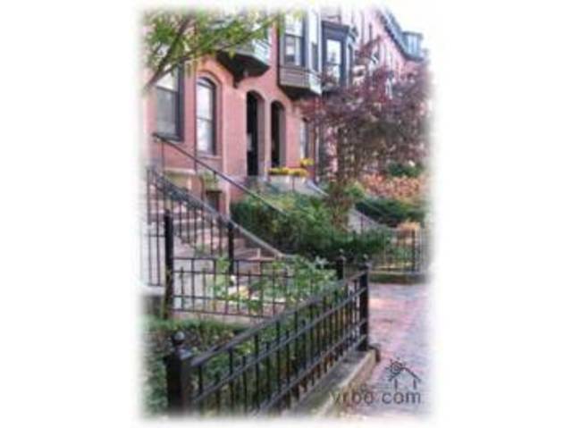 Bostons Best Rentals -Studio Prestigious Back Bay in Back Bay, Boston