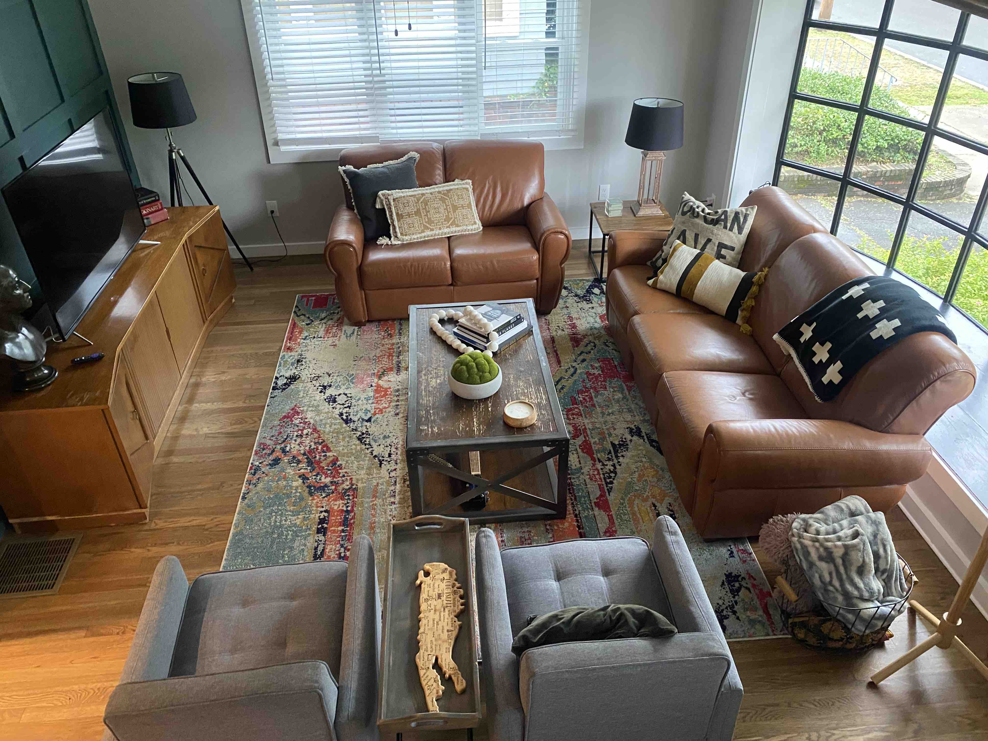 Binghamton's Beautiful Riverside Drive Living!
